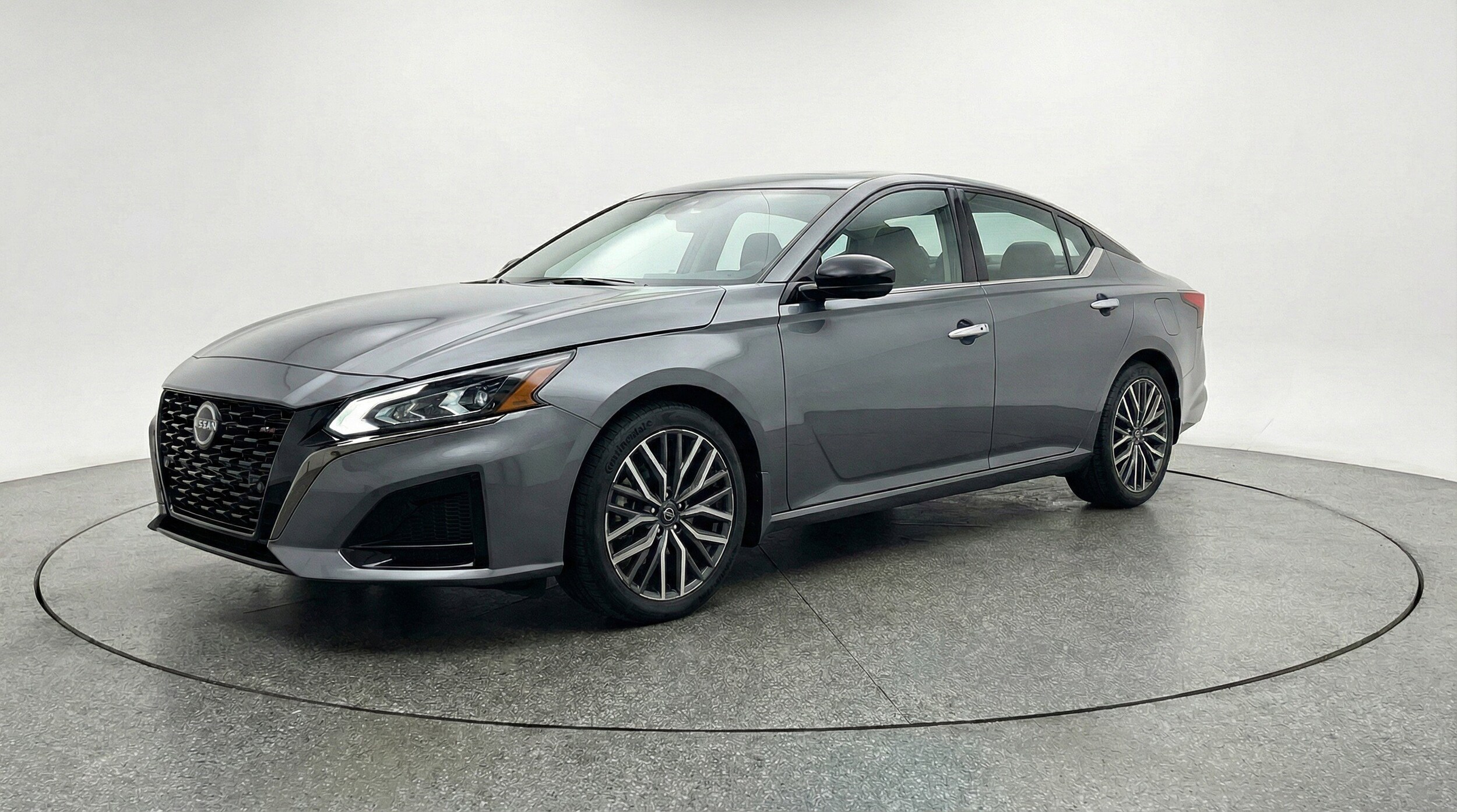 Thumbnail: 2025 Nissan Altima - 3