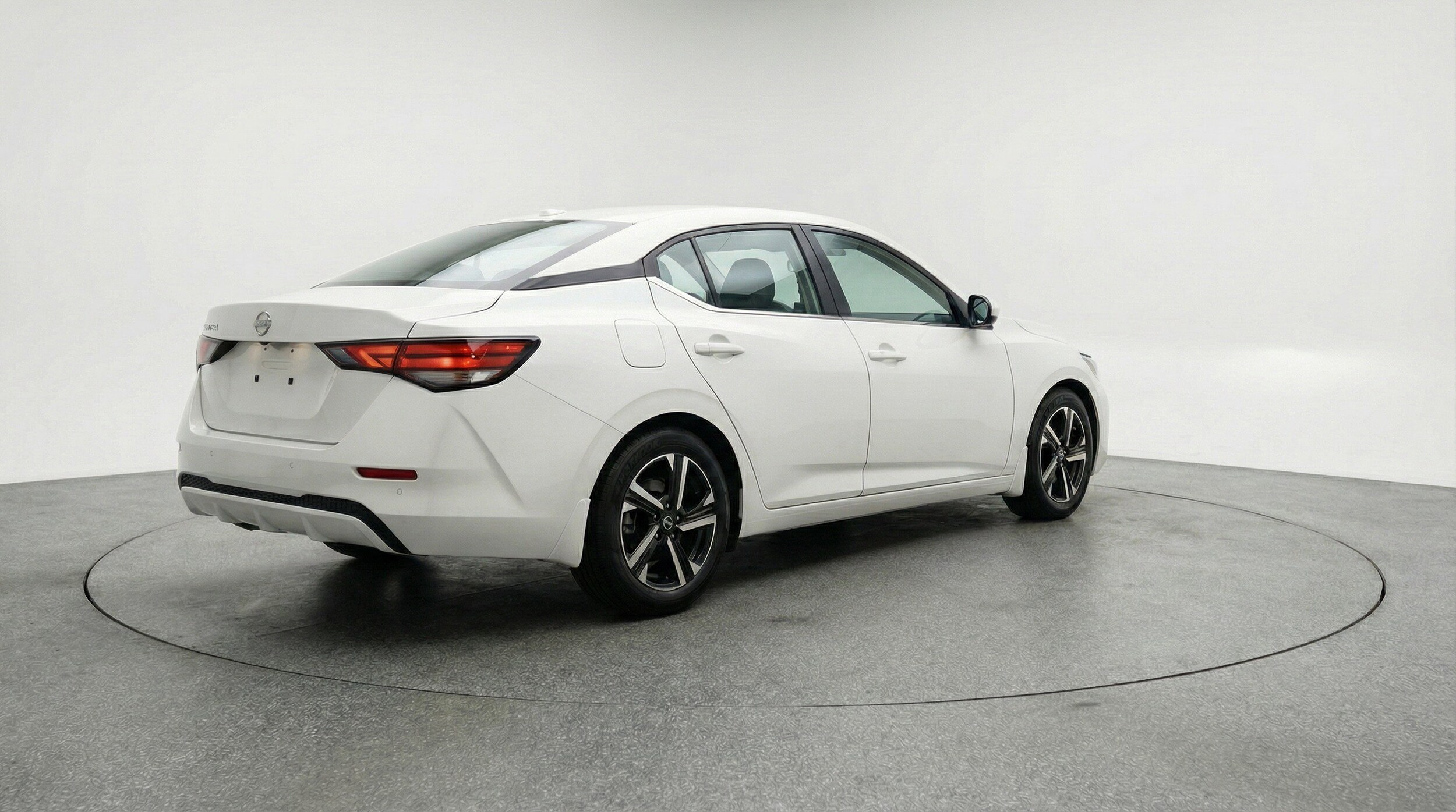 Thumbnail: 2025 Nissan Sentra - 9