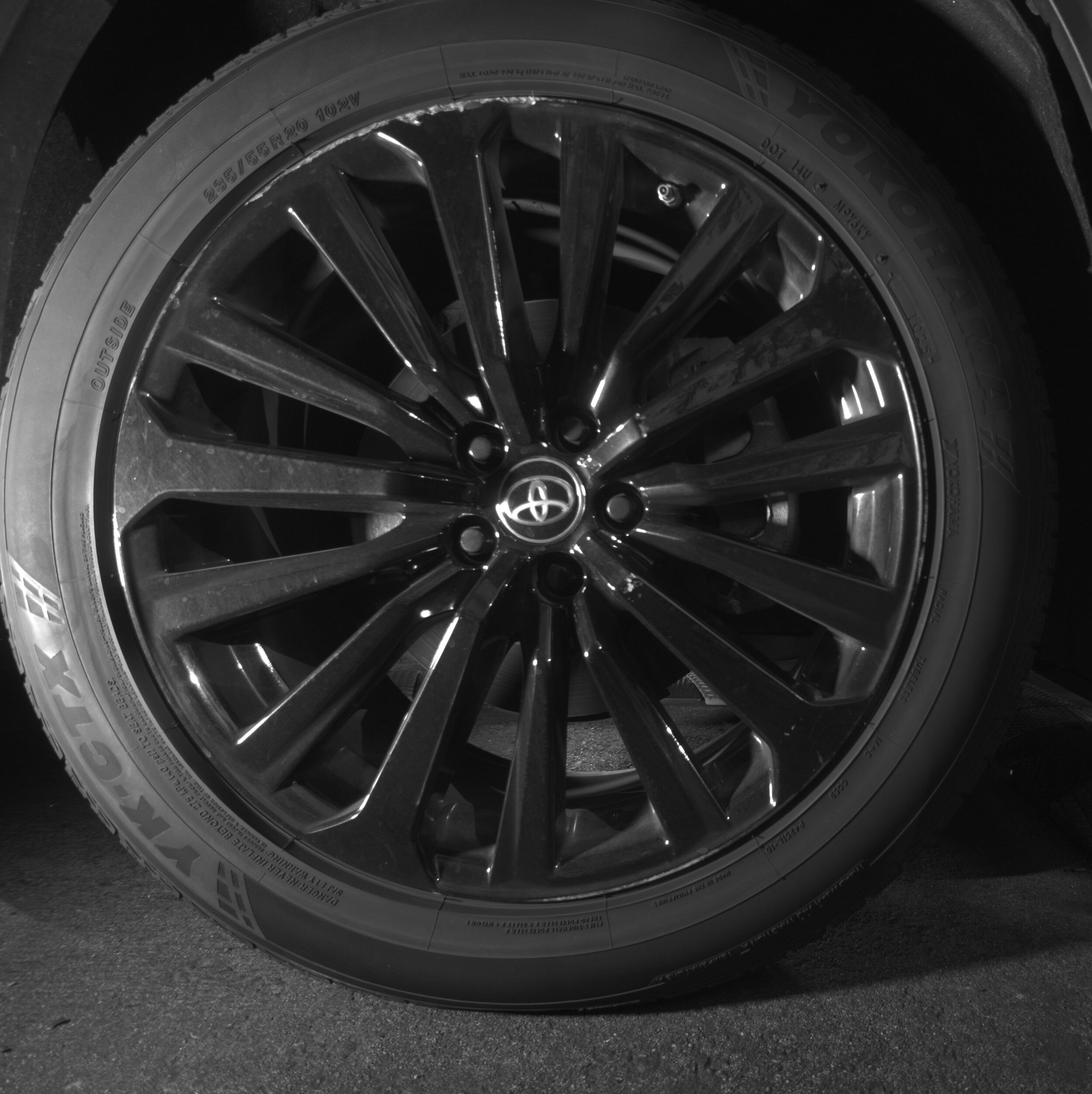 Thumbnail: 2025 Toyota Highlander - 13