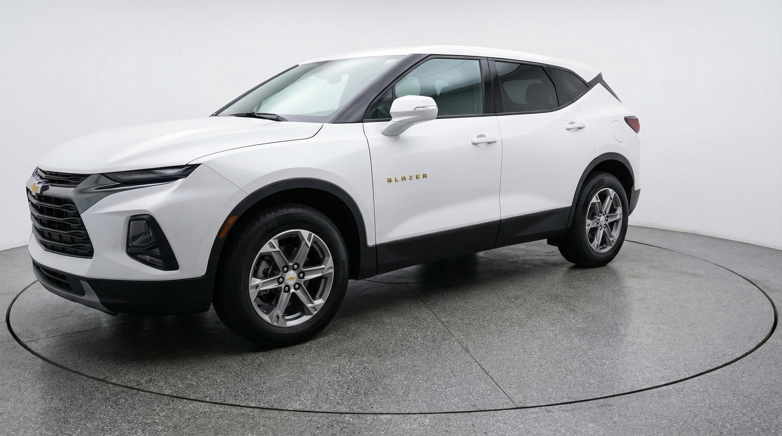 Thumbnail: 2025 Chevrolet Blazer - 3