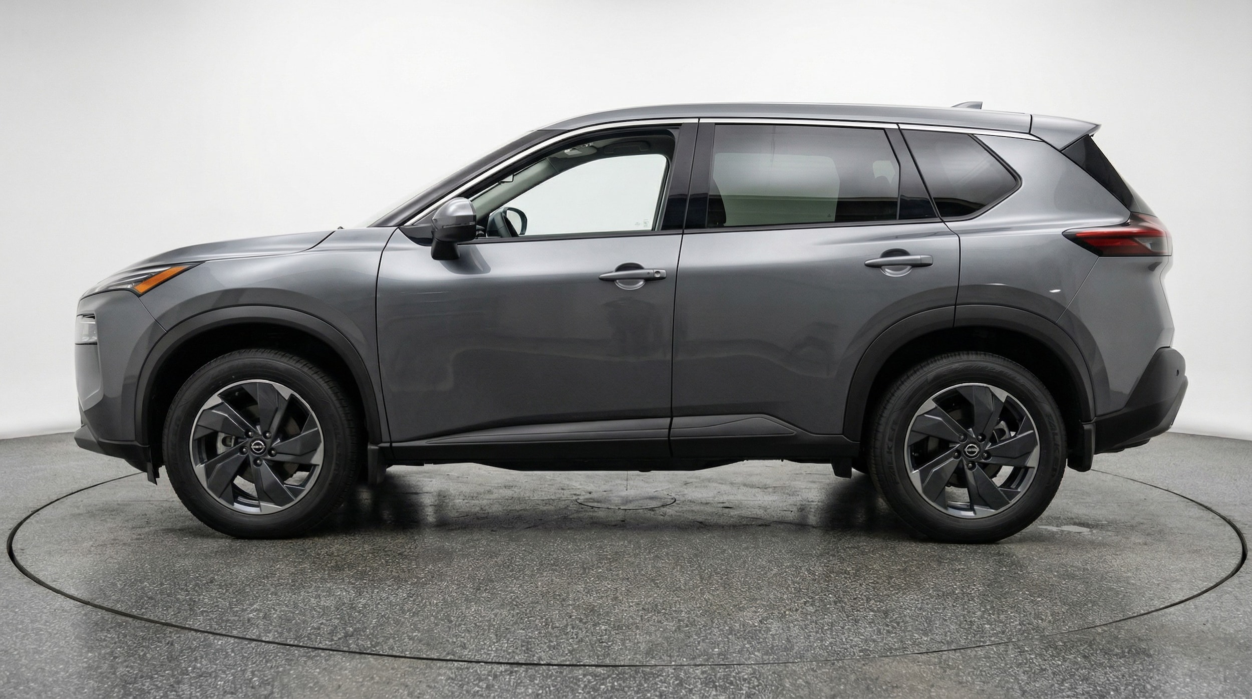 Thumbnail: 2025 Nissan Rogue - 4