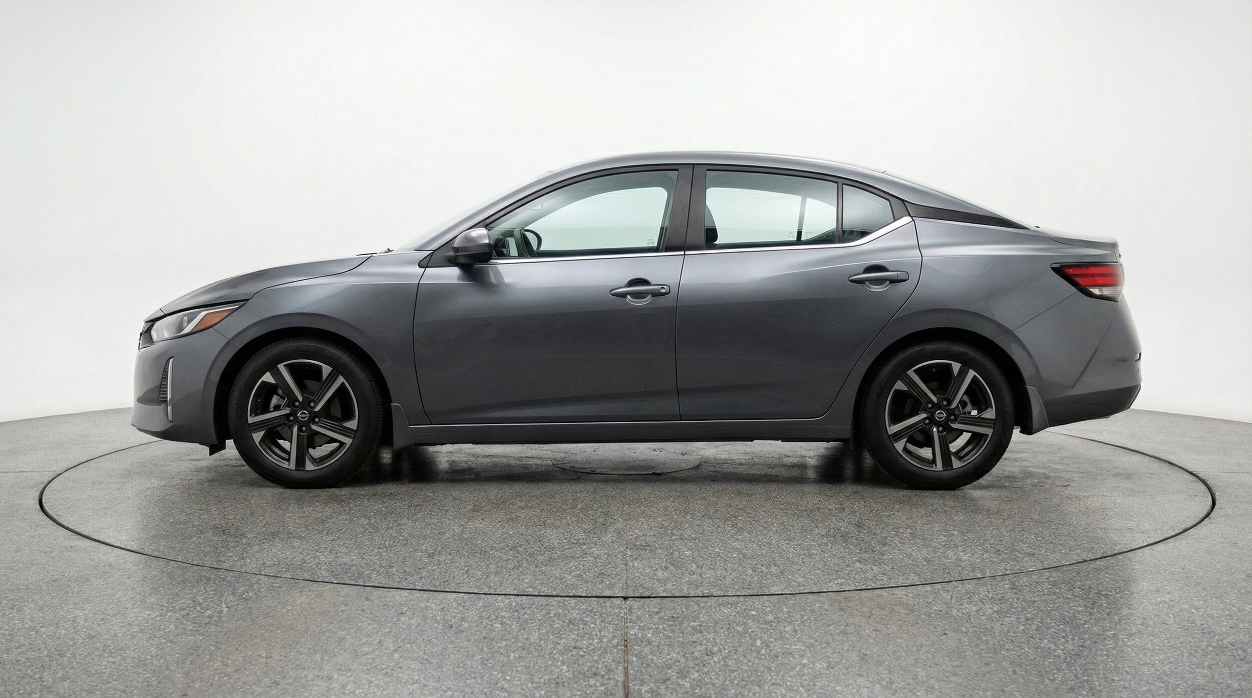 Thumbnail: 2025 Nissan Sentra - 5