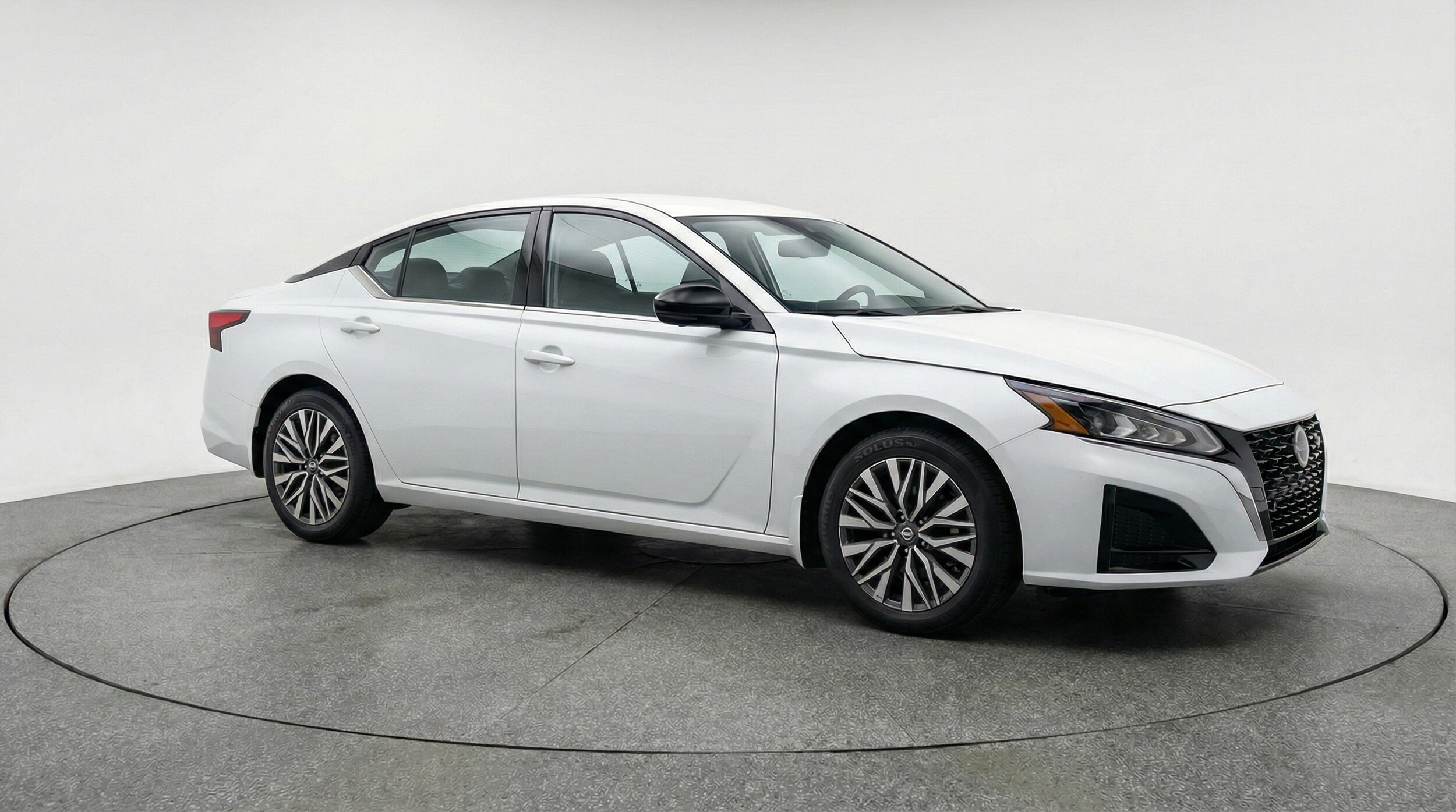 Thumbnail: 2025 Nissan Altima - 1