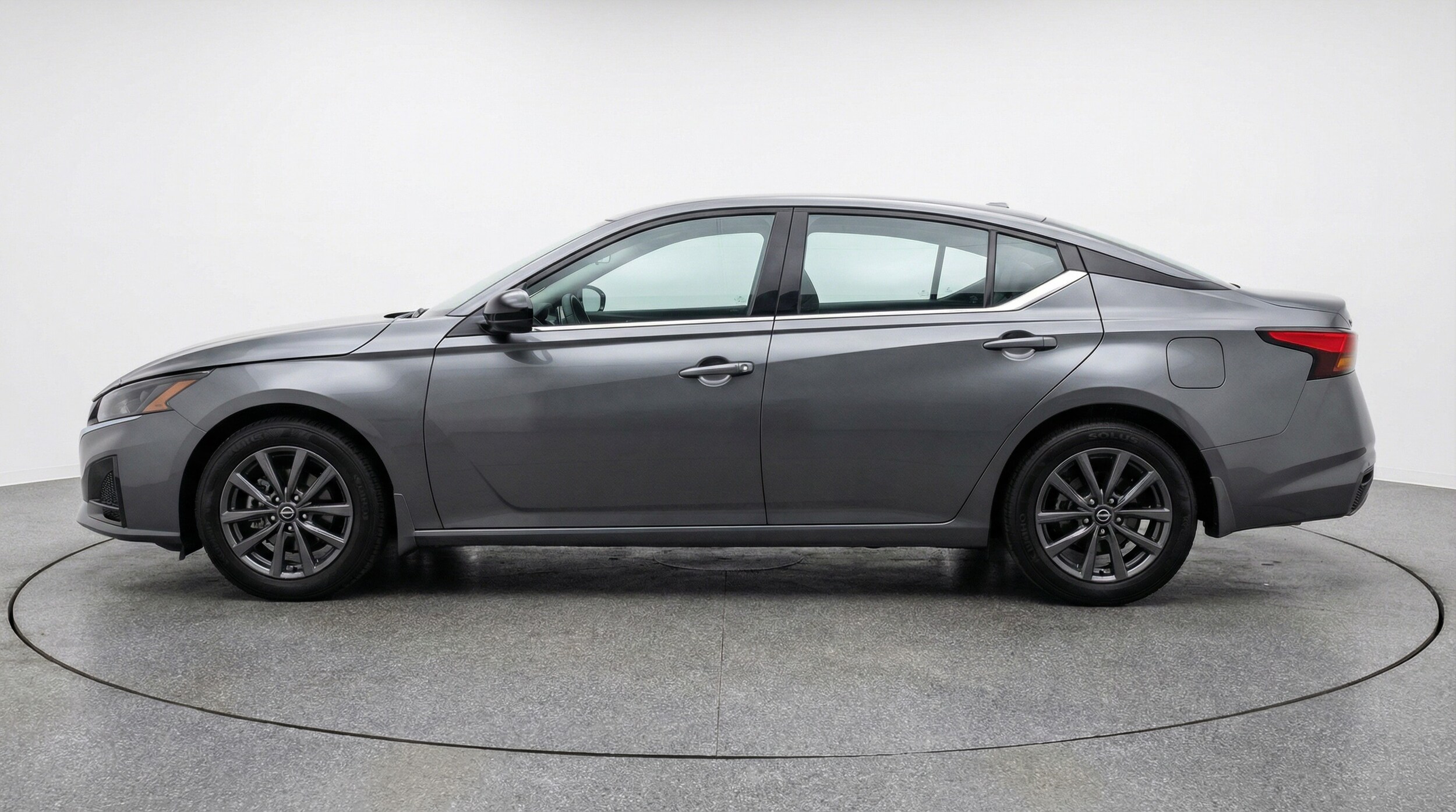 Thumbnail: 2025 Nissan Altima - 4