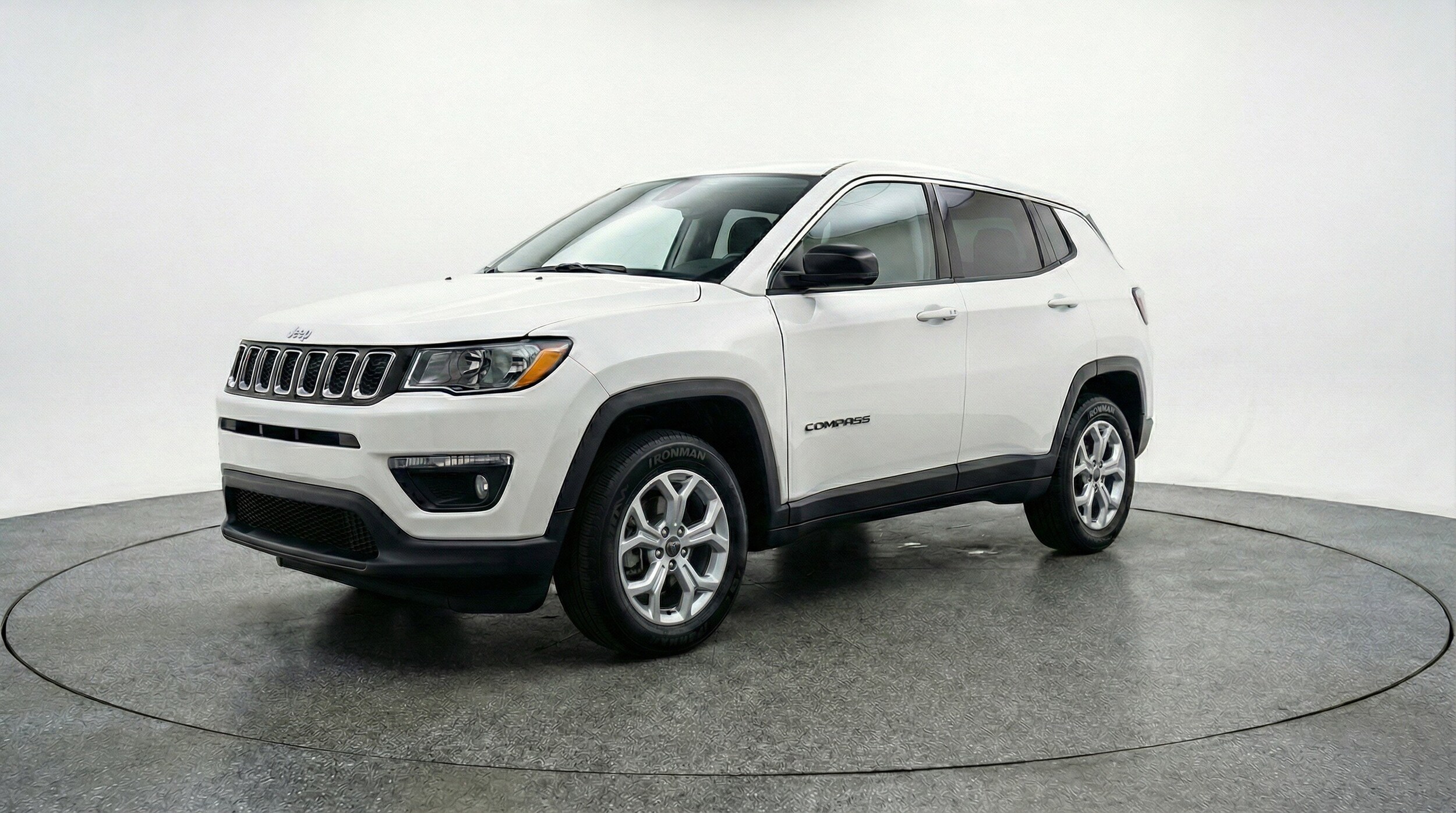 Thumbnail: 2025 Jeep Compass - 3