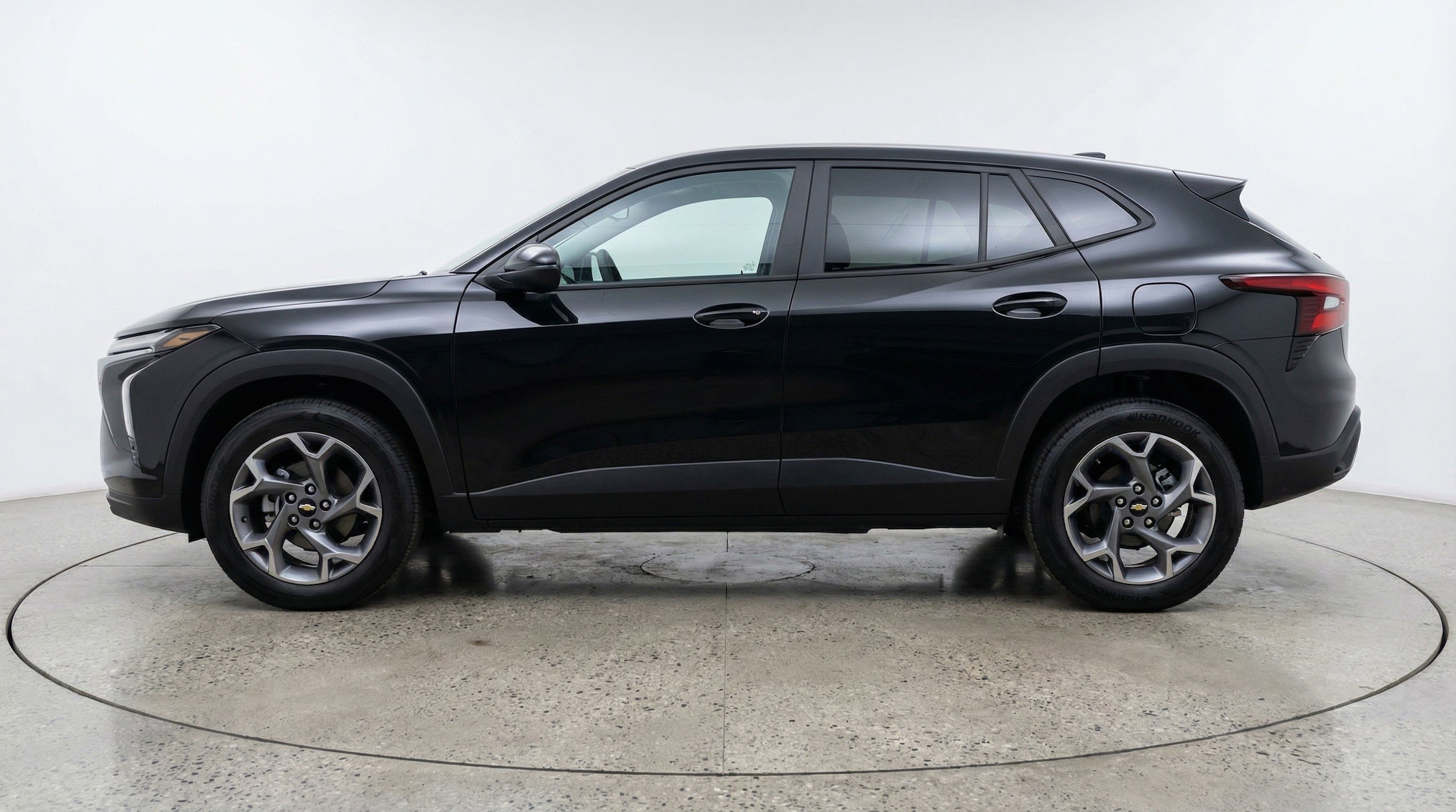 Thumbnail: 2025 Chevrolet Trax - 5