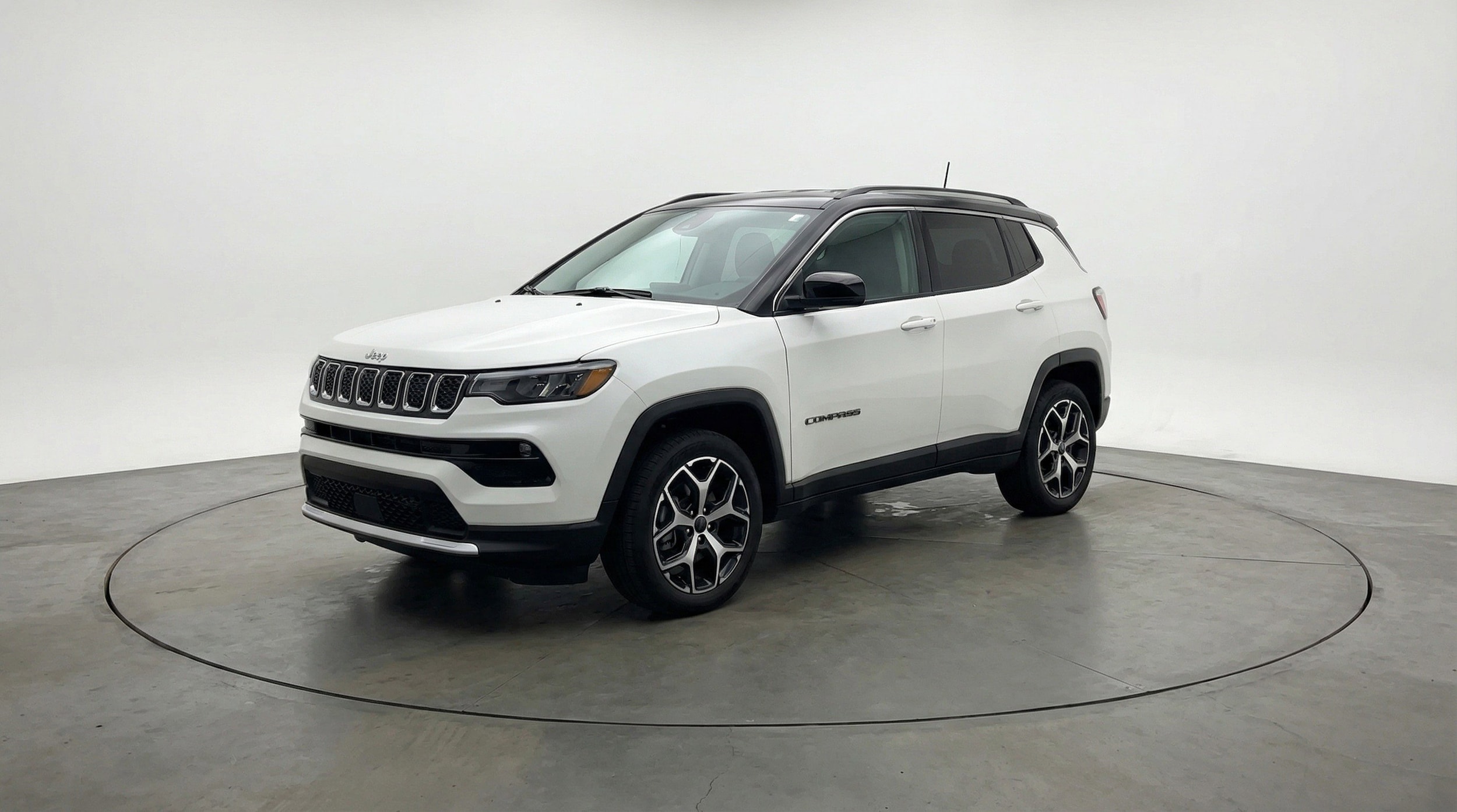 Thumbnail: 2025 Jeep Compass - 3
