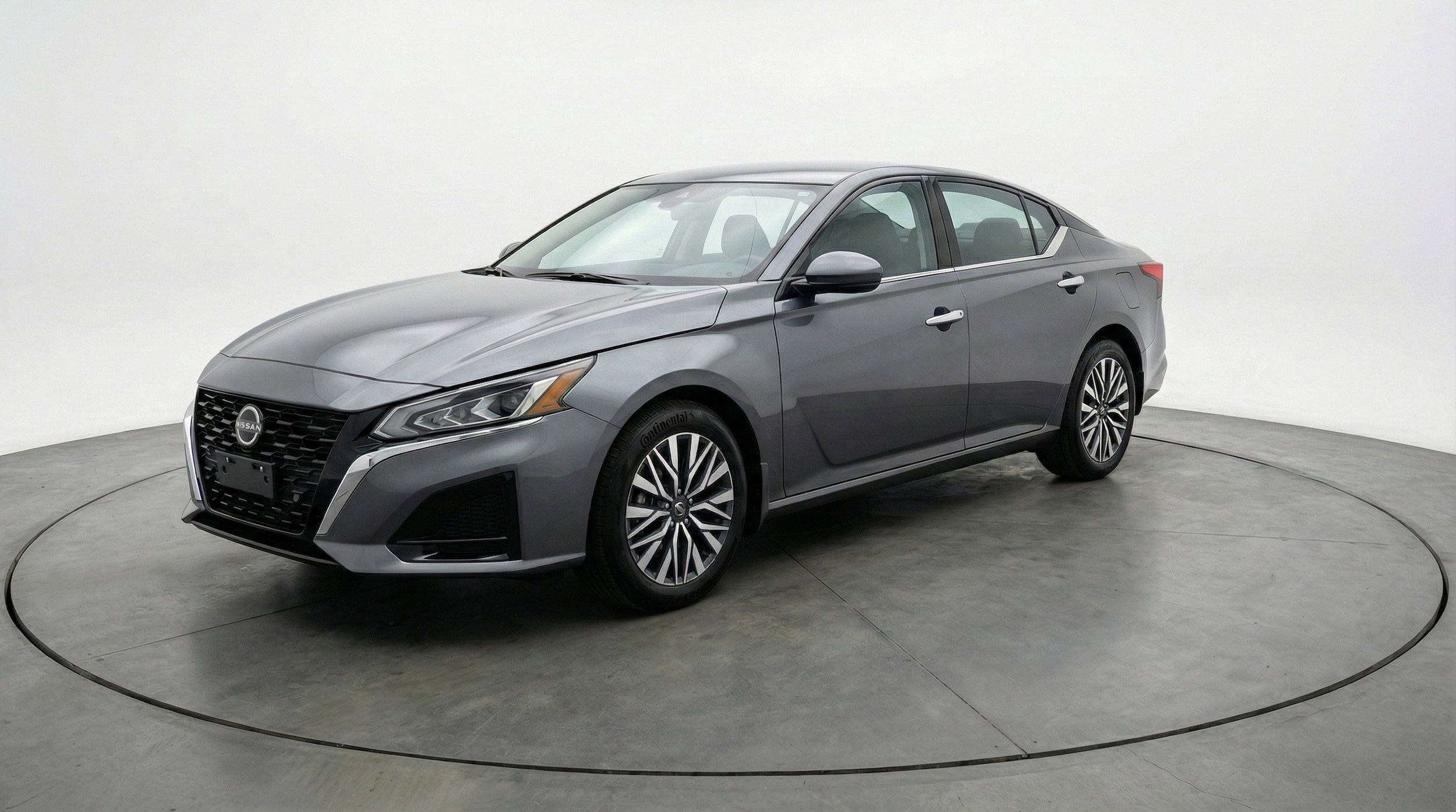 Thumbnail: 2025 Nissan Altima - 3