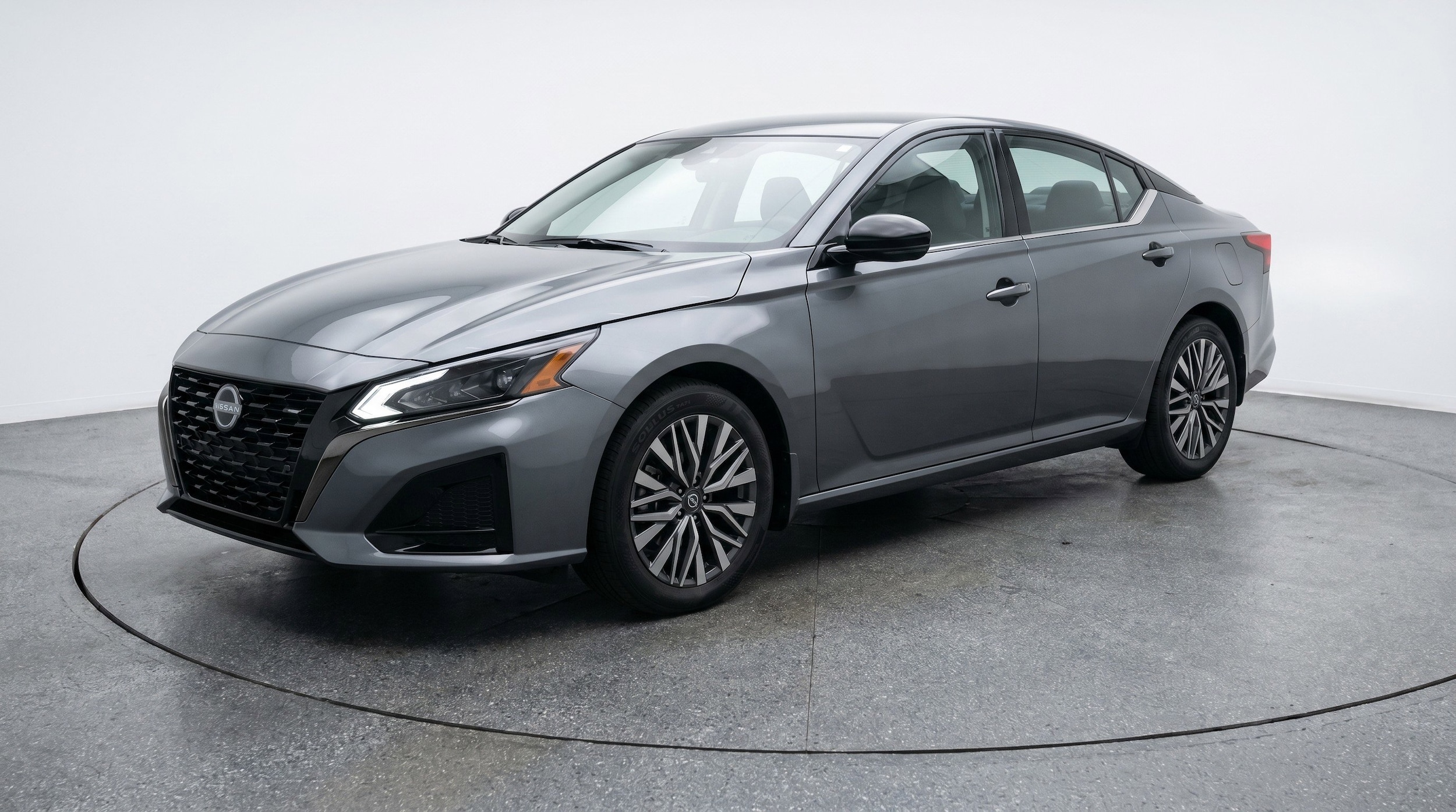 Thumbnail: 2025 Nissan Altima - 3