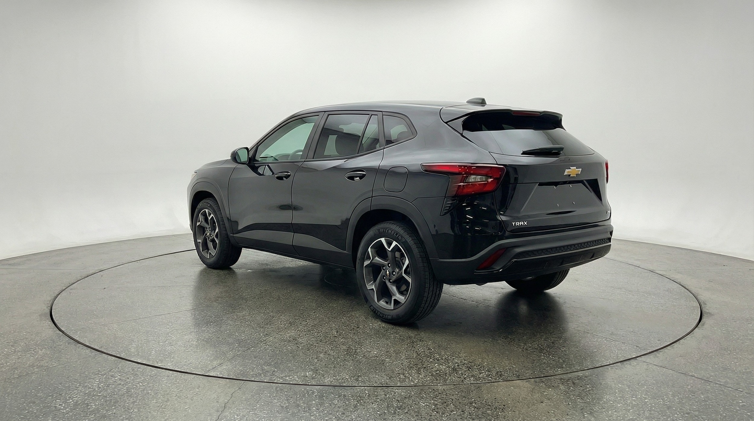 Thumbnail: 2025 Chevrolet Trax - 5