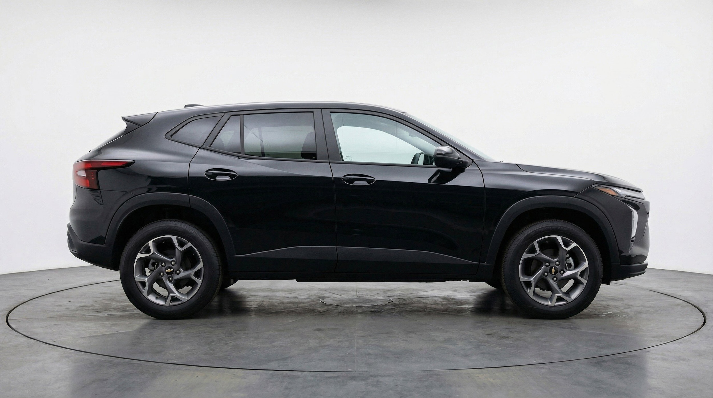 Thumbnail: 2025 Chevrolet Trax - 11