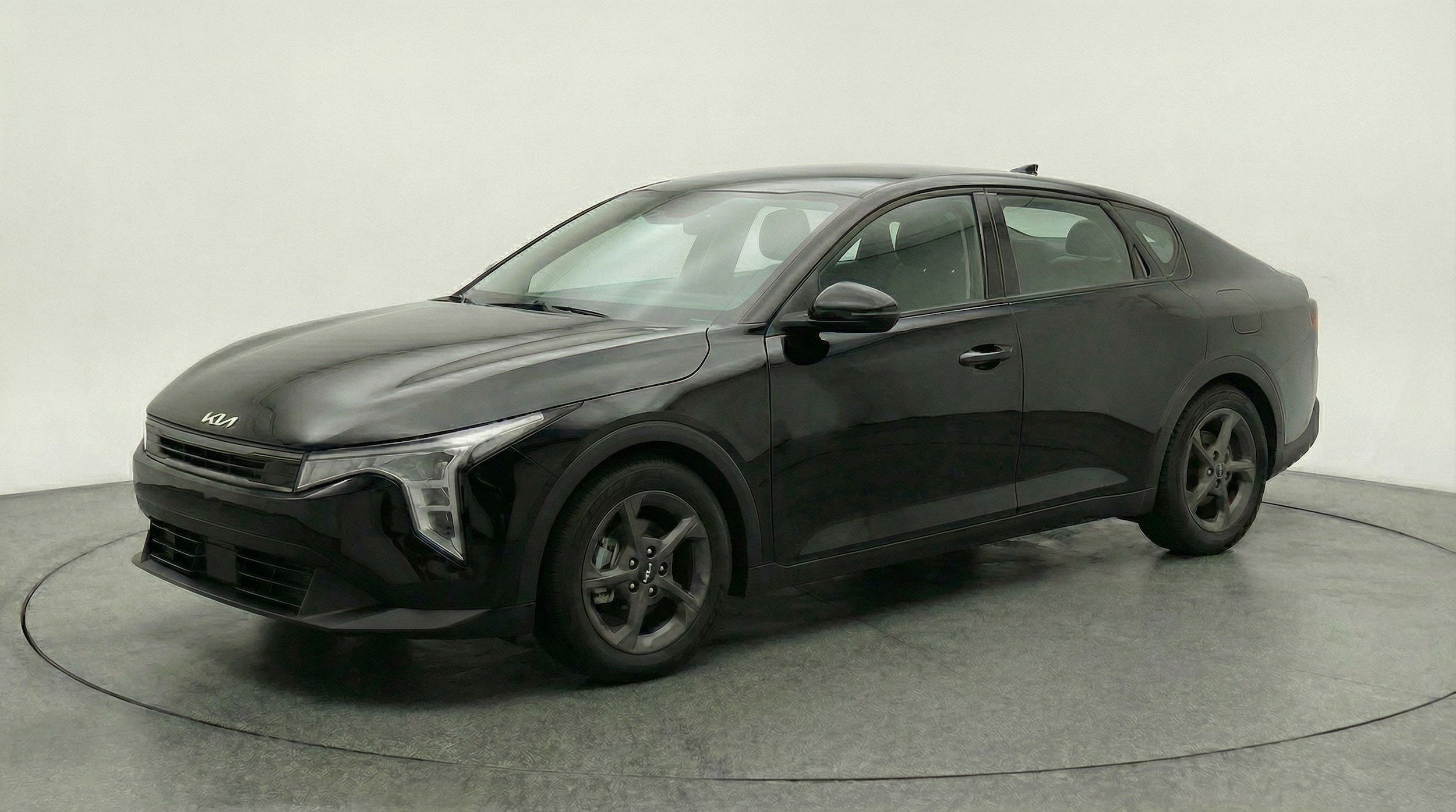 Thumbnail: 2025 Kia K4 - 3