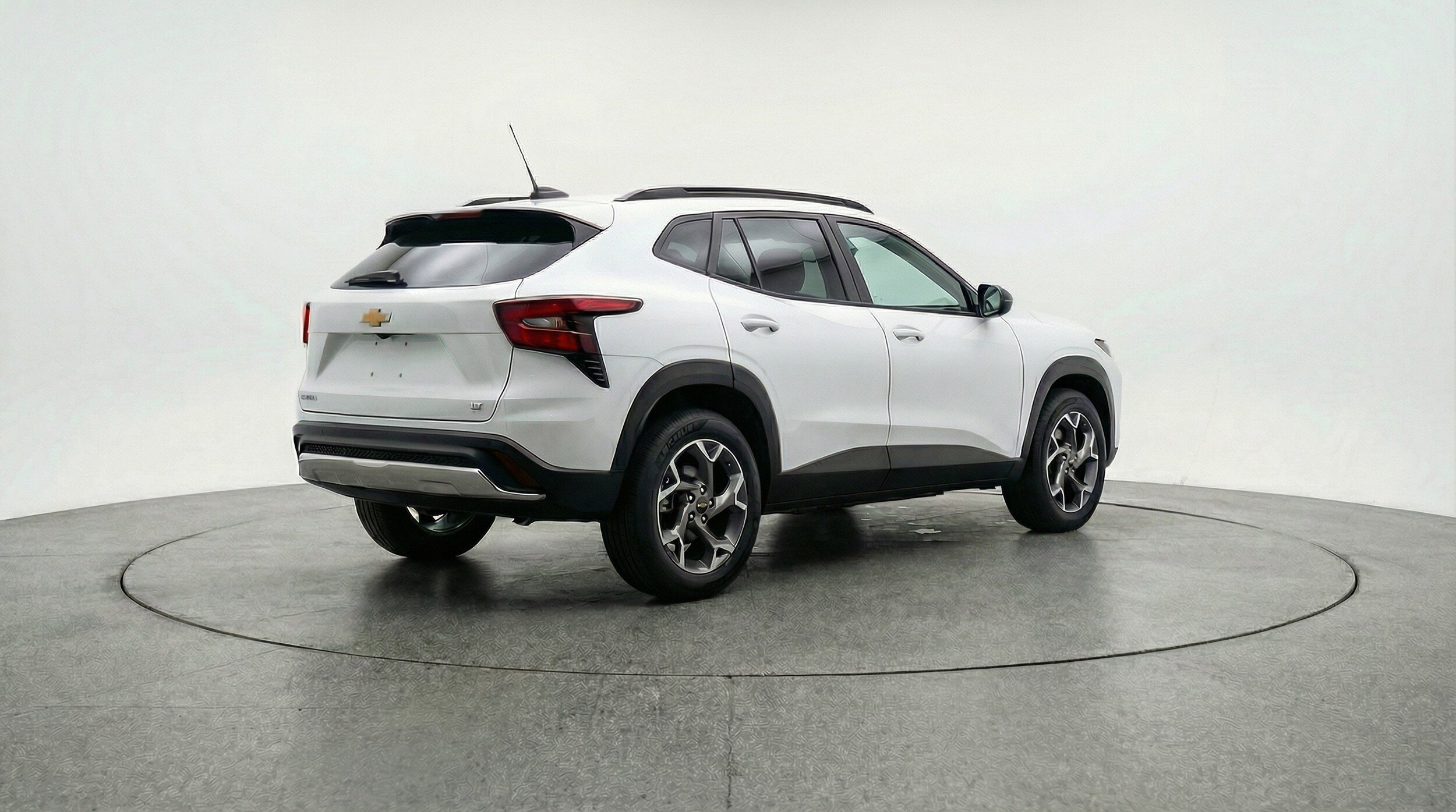Thumbnail: 2025 Chevrolet Trax - 9