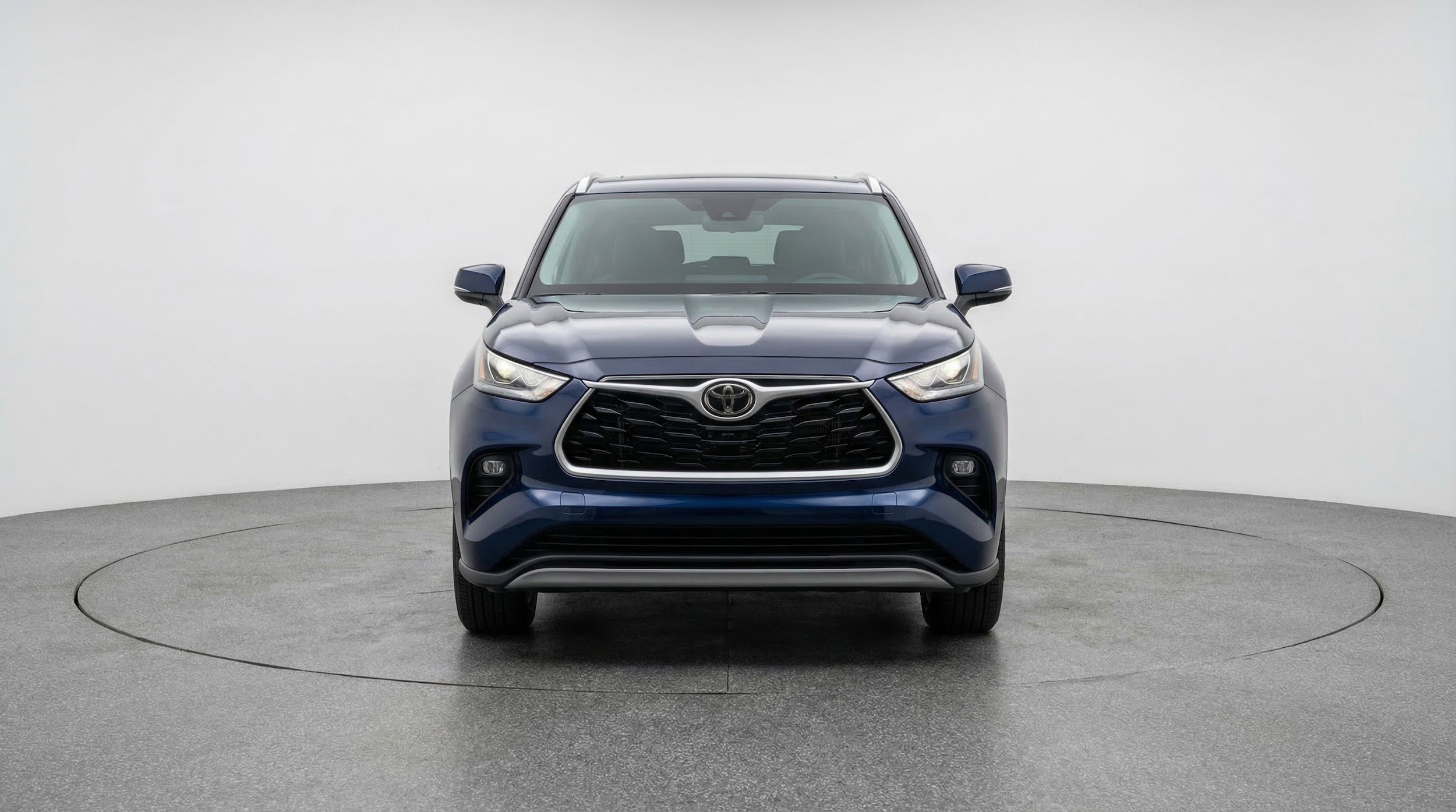 Thumbnail: 2025 Toyota Highlander - 2