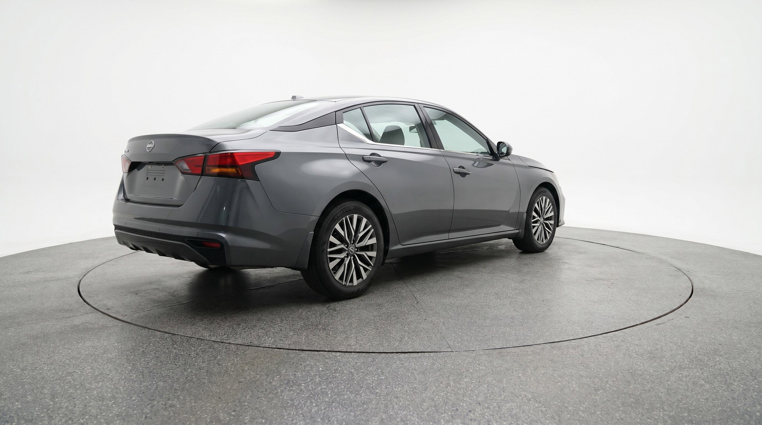 Thumbnail: 2025 Nissan Altima - 9