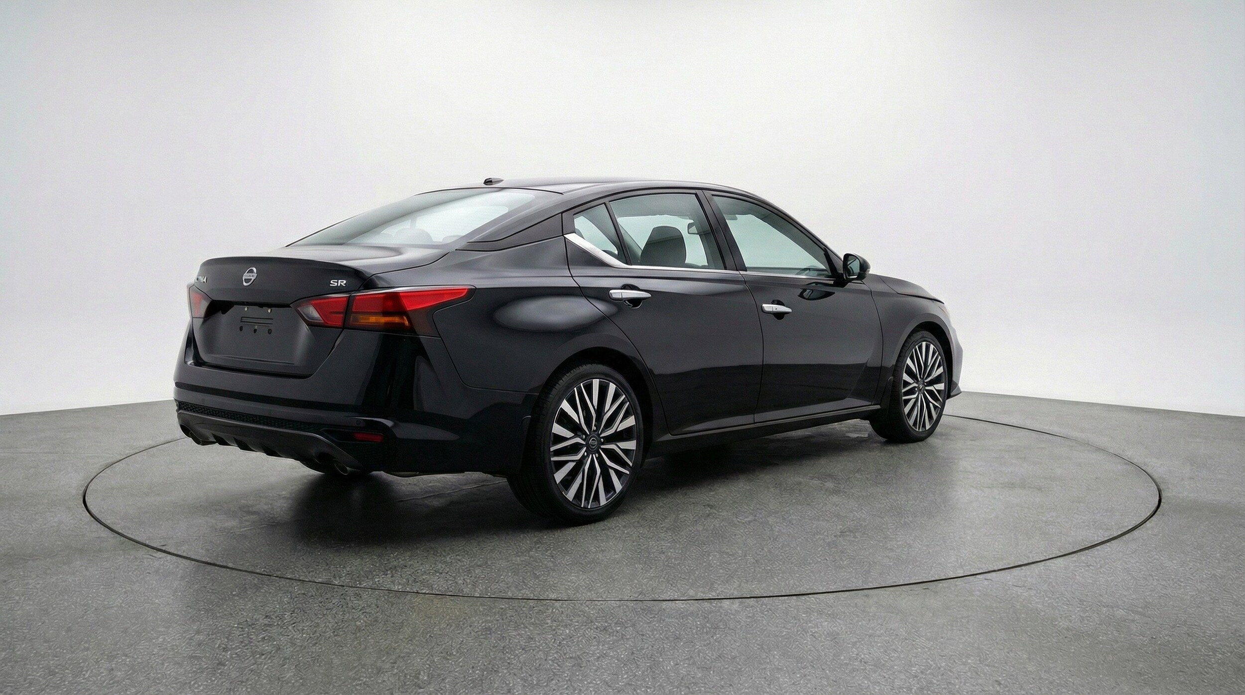 Thumbnail: 2025 Nissan Altima - 9