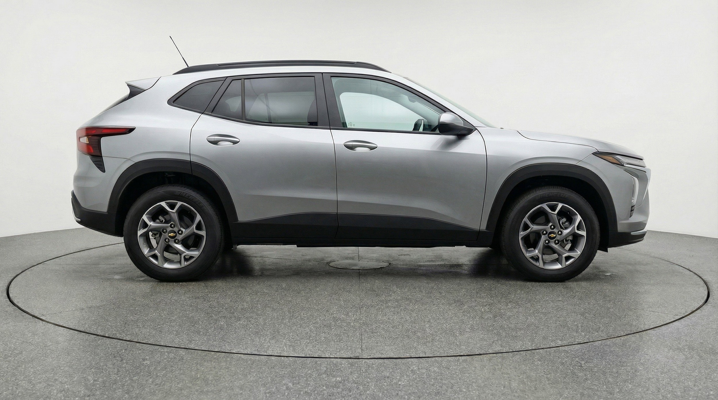 Thumbnail: 2025 Chevrolet Trax - 11