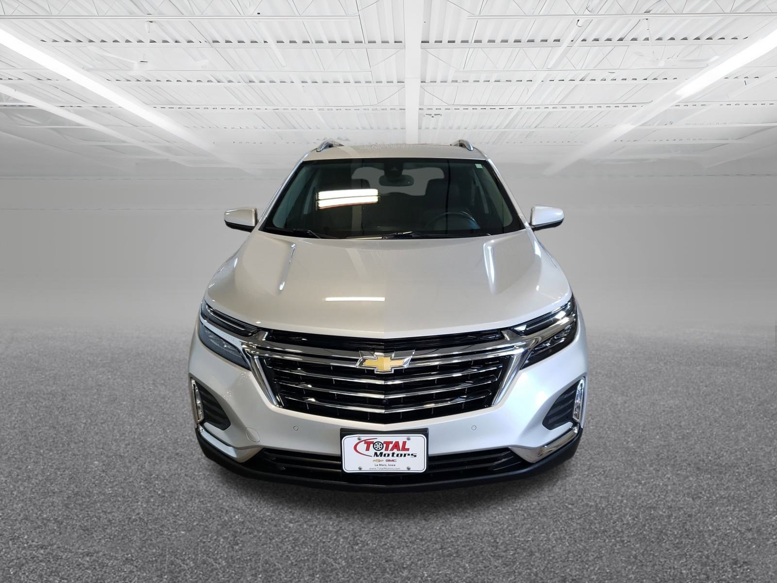 2022 Chevrolet Equinox Premier photo 3