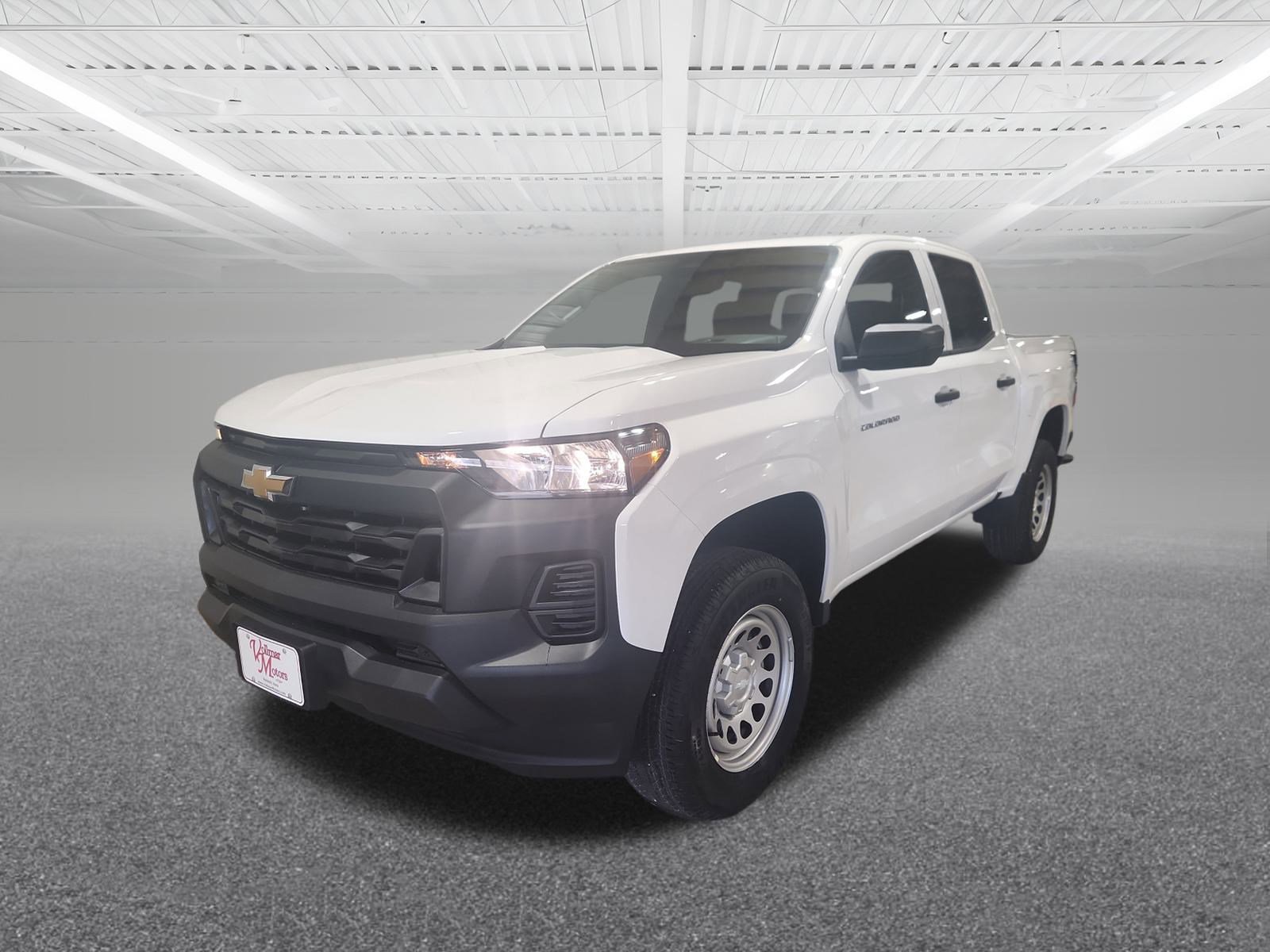 2025 Chevrolet Colorado LT photo 2