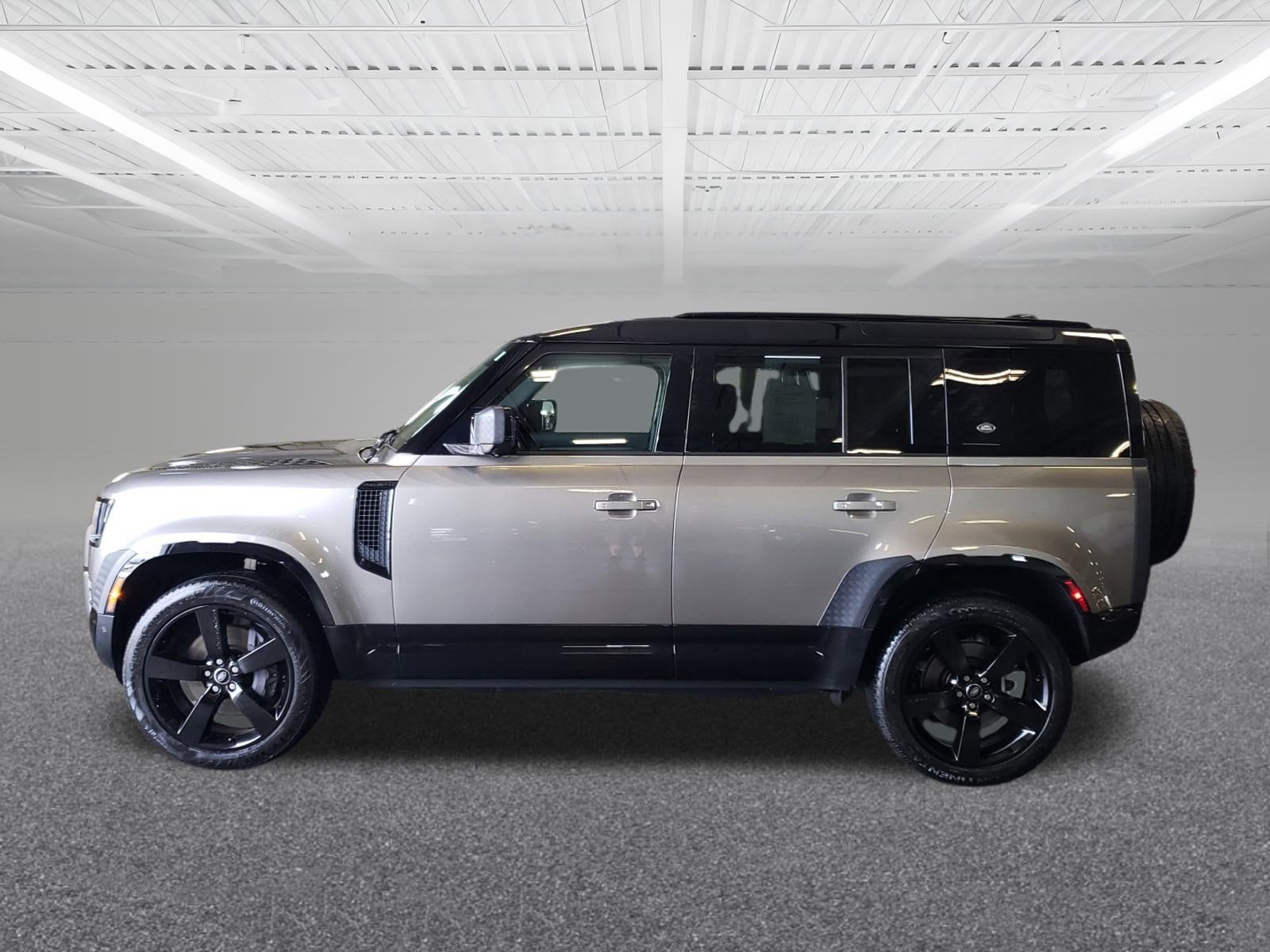 2022 Land Rover Defender 110 X-Dynamic HSE