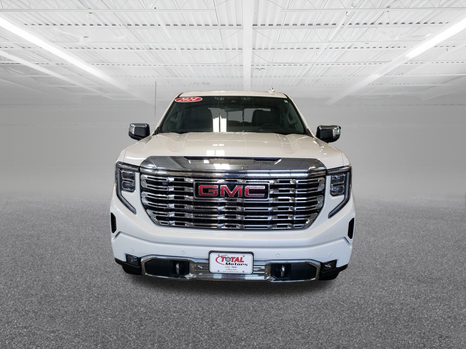 2024 Gmc Sierra 1500 Denali photo 3