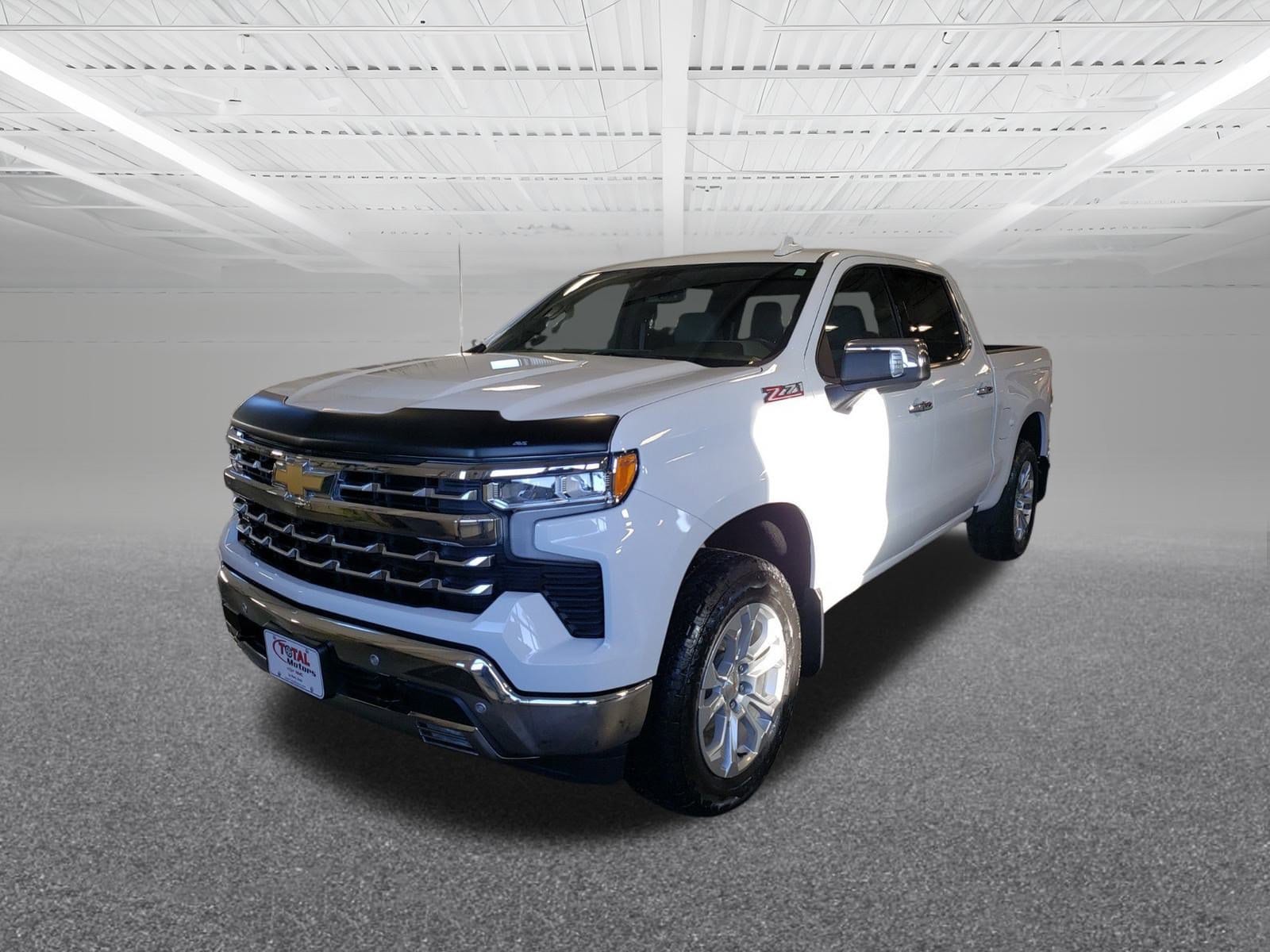 Certified 2024 Chevrolet Silverado 1500 LTZ with VIN 1GCUDGEDXRZ118950 for sale in Le Mars, IA