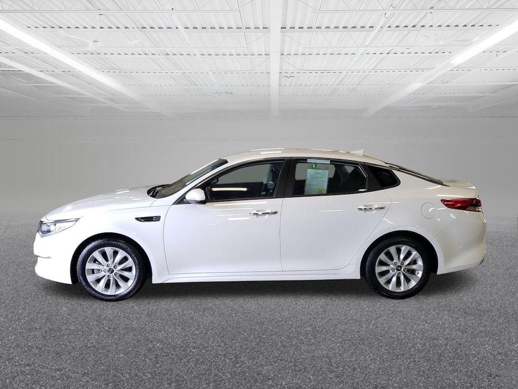 Used 2018 Kia Optima LX