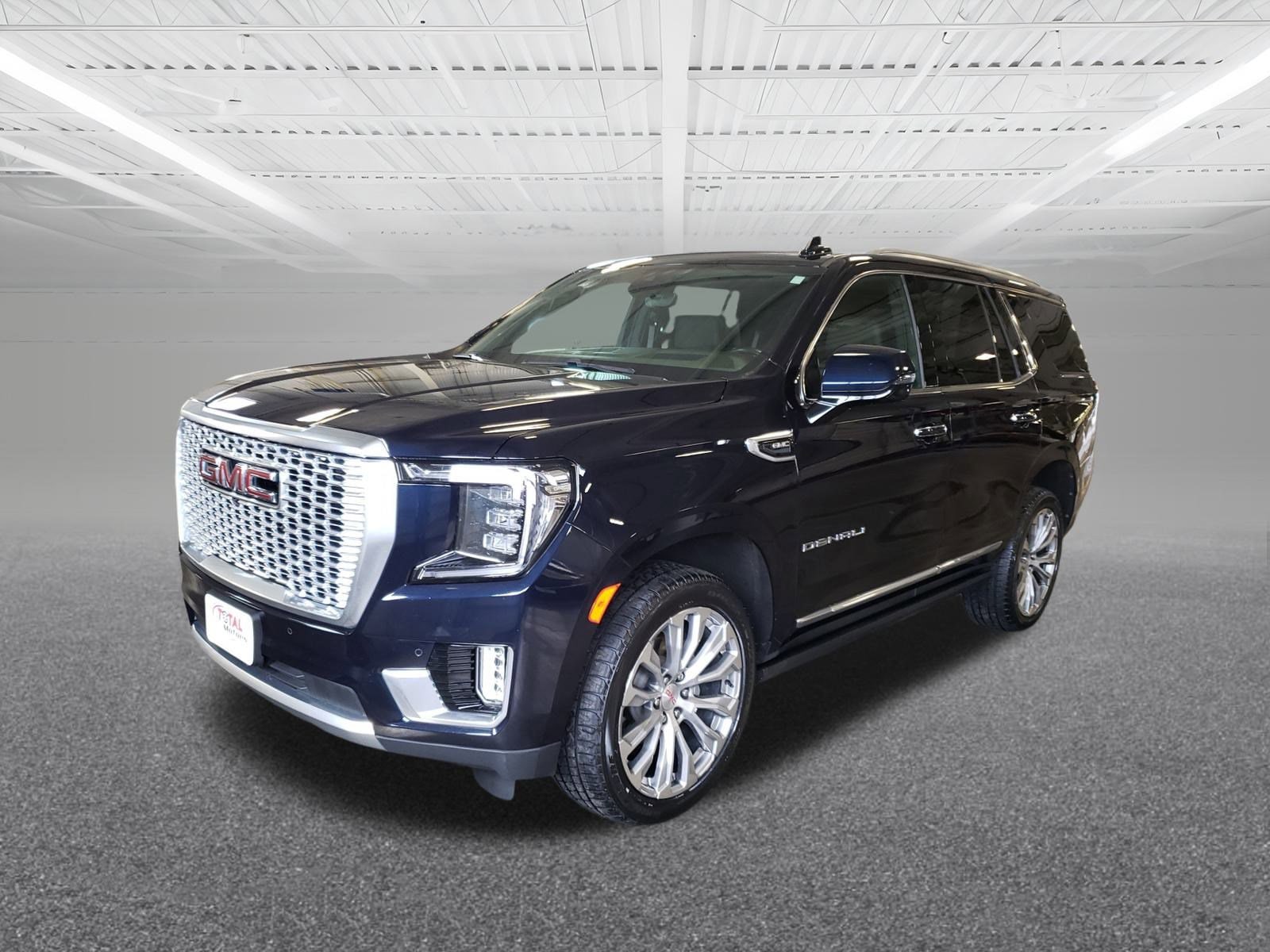 Used 2021 GMC Yukon Denali with VIN 1GKS2DKL7MR429787 for sale in Le Mars, IA