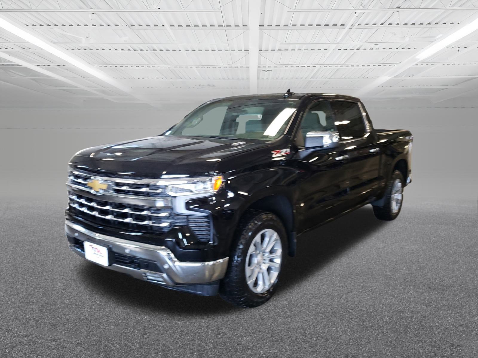 2025 Chevrolet Silverado 1500 LTZ photo 2