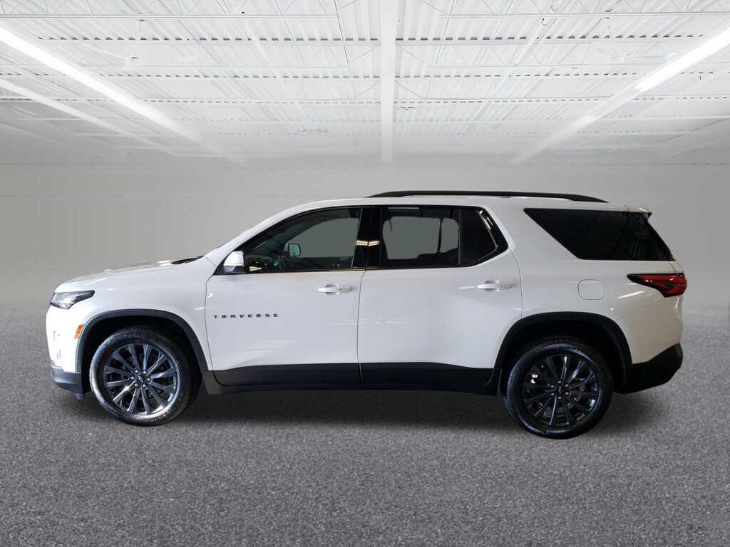 Used 2023 Chevrolet Traverse RS SUV