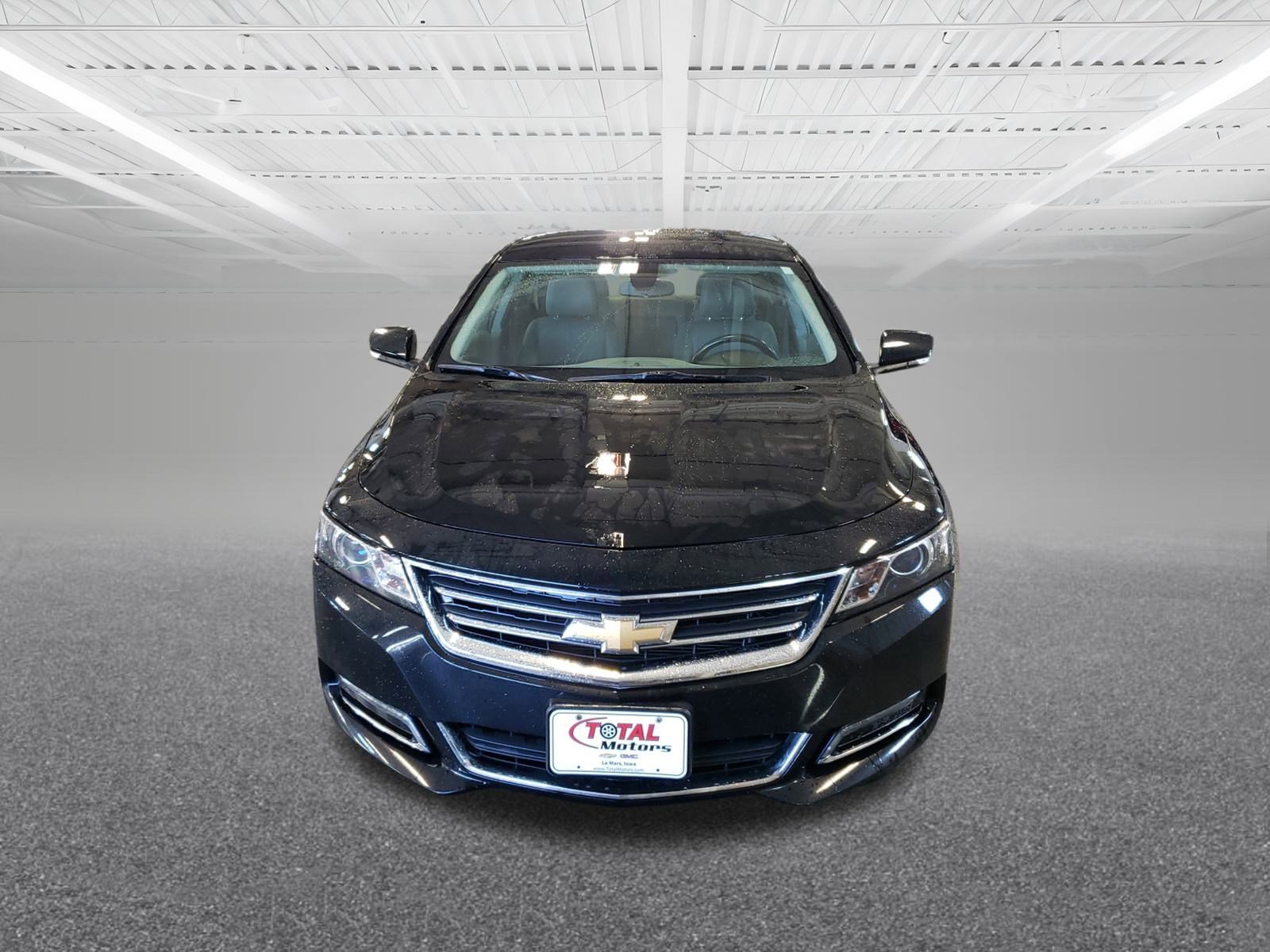 2018 Chevrolet Impala 1LT photo 3