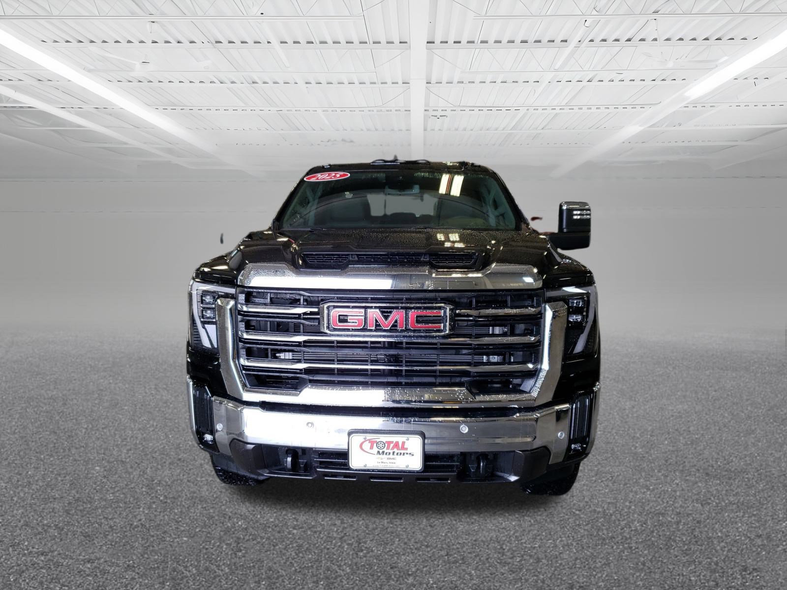 2025 Gmc Sierra 2500 HD SLT photo 3