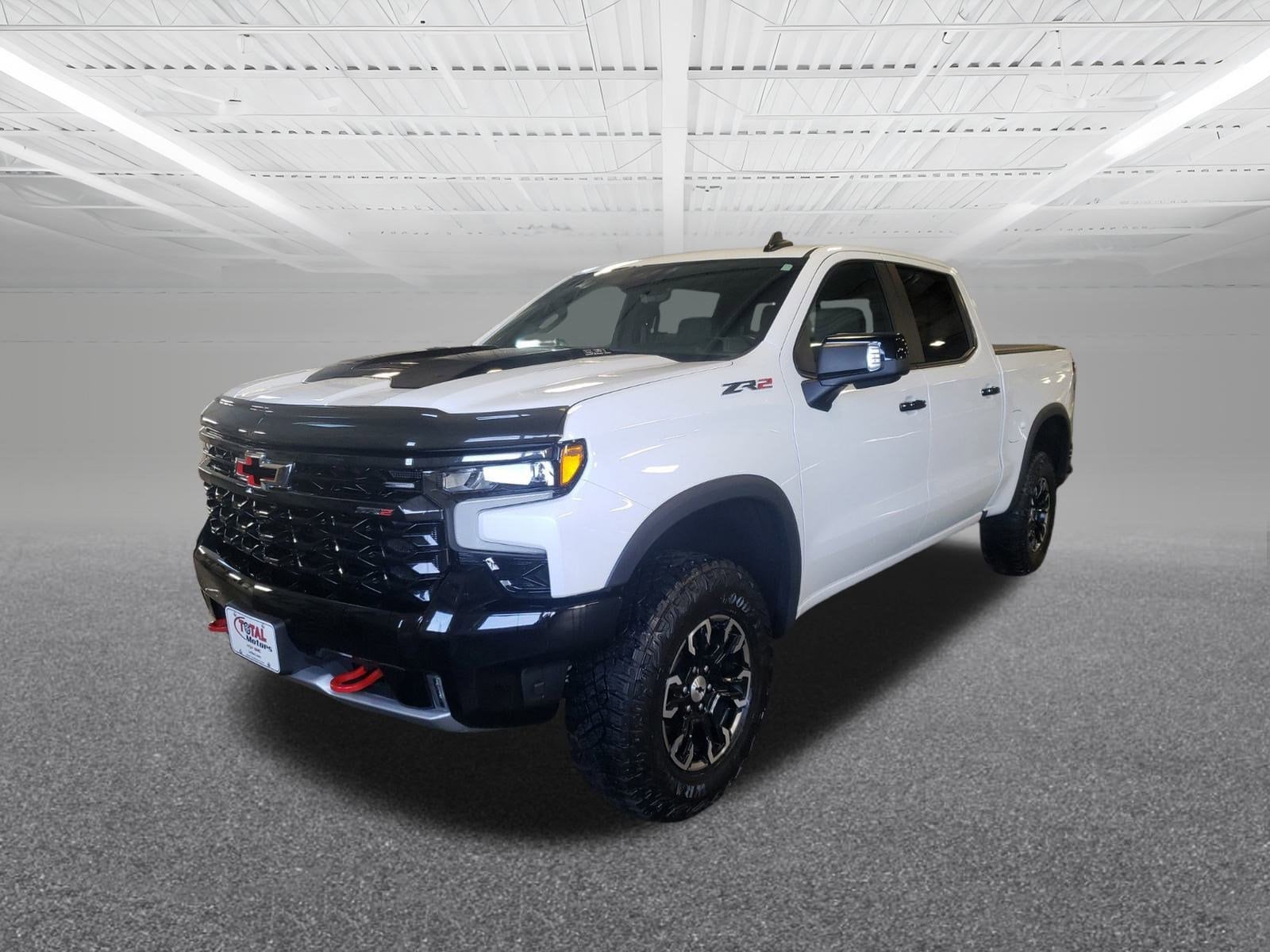 Used 2022 Chevrolet Silverado 1500 ZR2 with VIN 3GCUDHEL9NG582948 for sale in Le Mars, IA