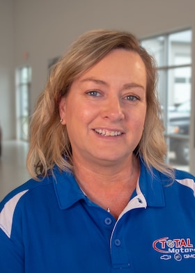 Staff member Shelly Wenzel from a52073b7e966