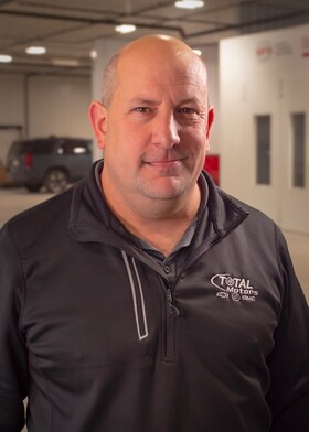 Staff member Eric Mitchell from fa5ca40b7d9d