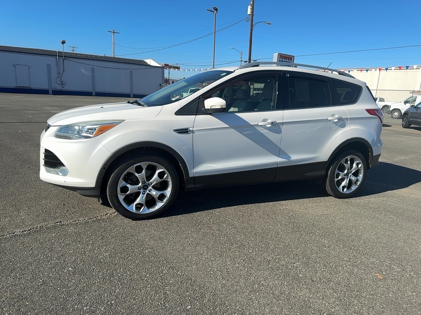 Used 2014 Ford Escape Titanium with VIN 1FMCU9J99EUD07990 for sale in Coos Bay, OR
