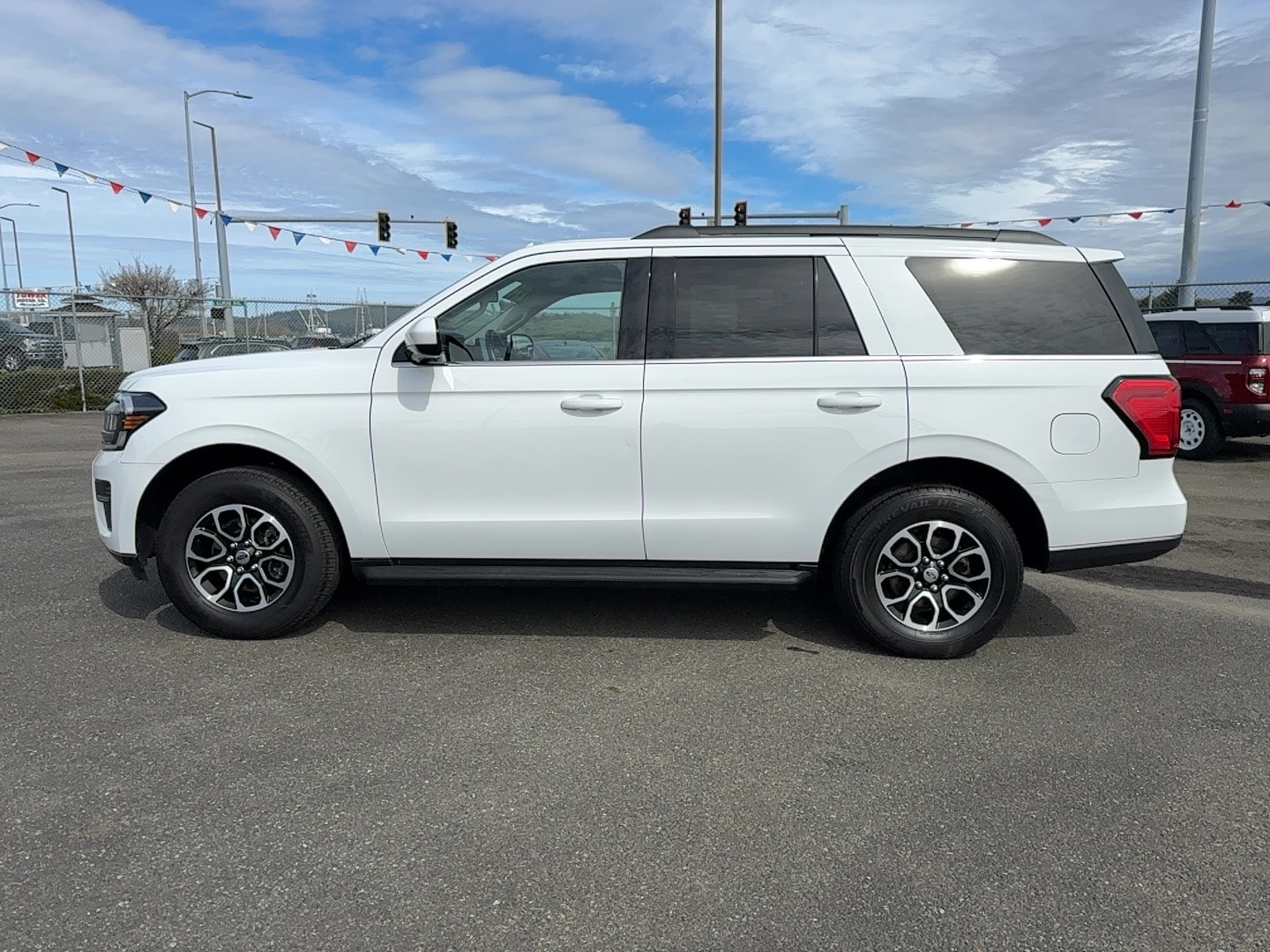 2024 Ford Expedition XLT 4x4's photo