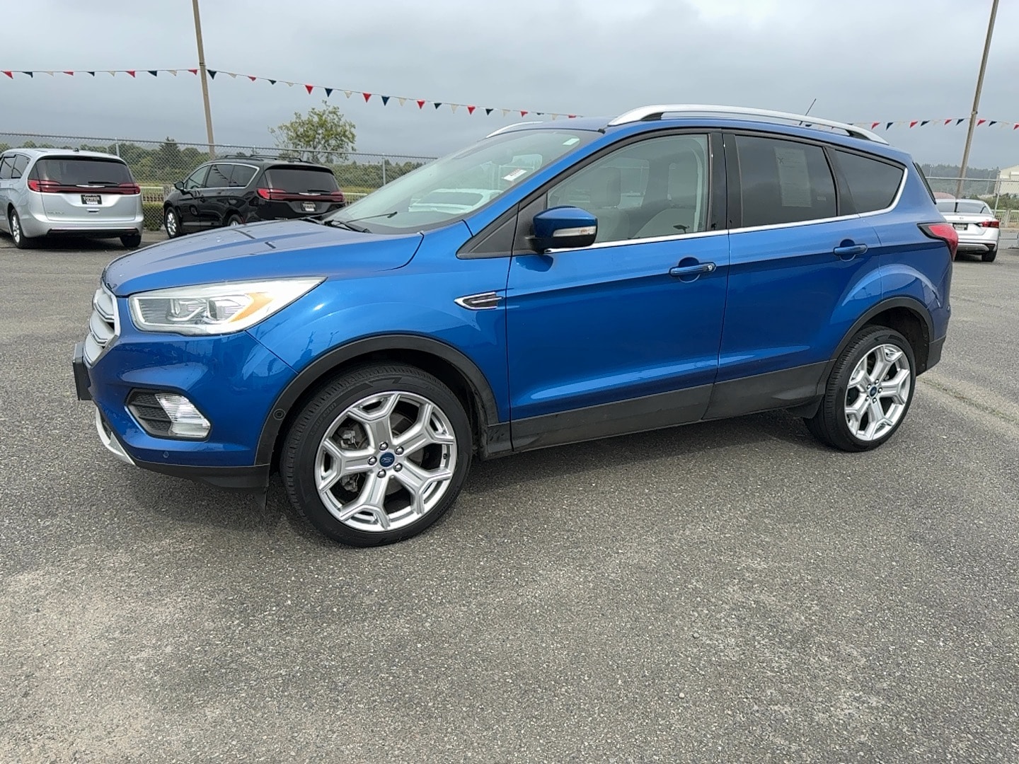 2019 Ford Escape Titanium 4WD's photo