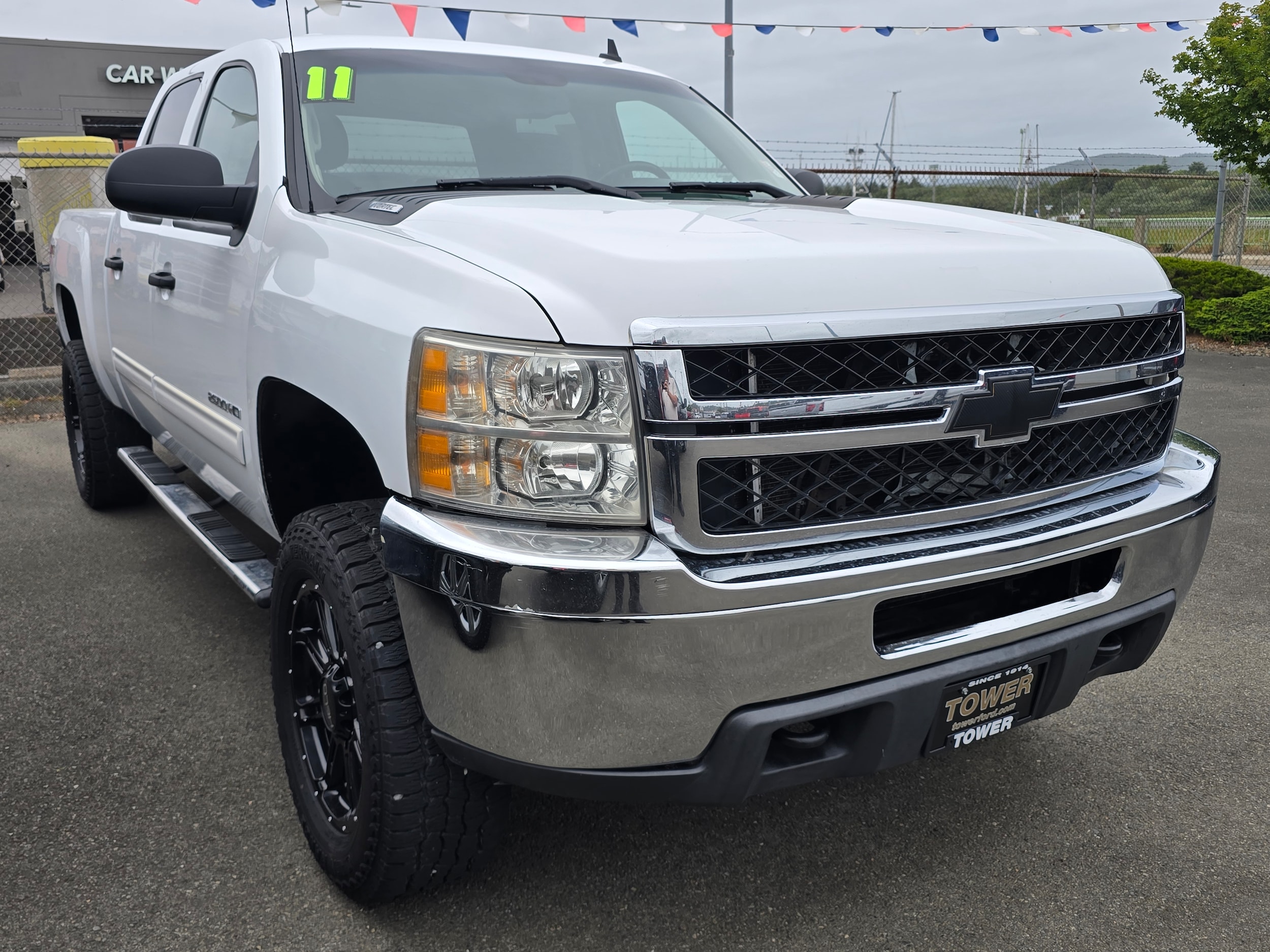 Used 2011 Chevrolet Silverado 2500HD LT with VIN 1GC1KXCG9BF183494 for sale in Coos Bay, OR