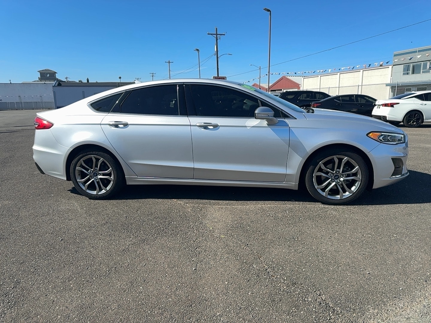 Used 2019 Ford Fusion SEL with VIN 3FA6P0CD4KR270166 for sale in Coos Bay, OR