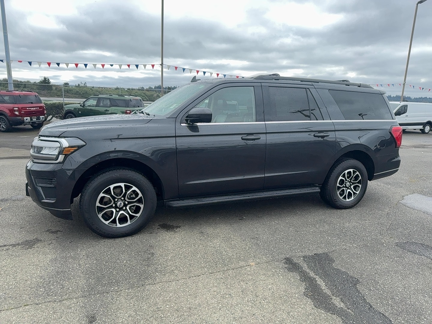 2024 Ford Expedition XLT MAX 4x4's photo