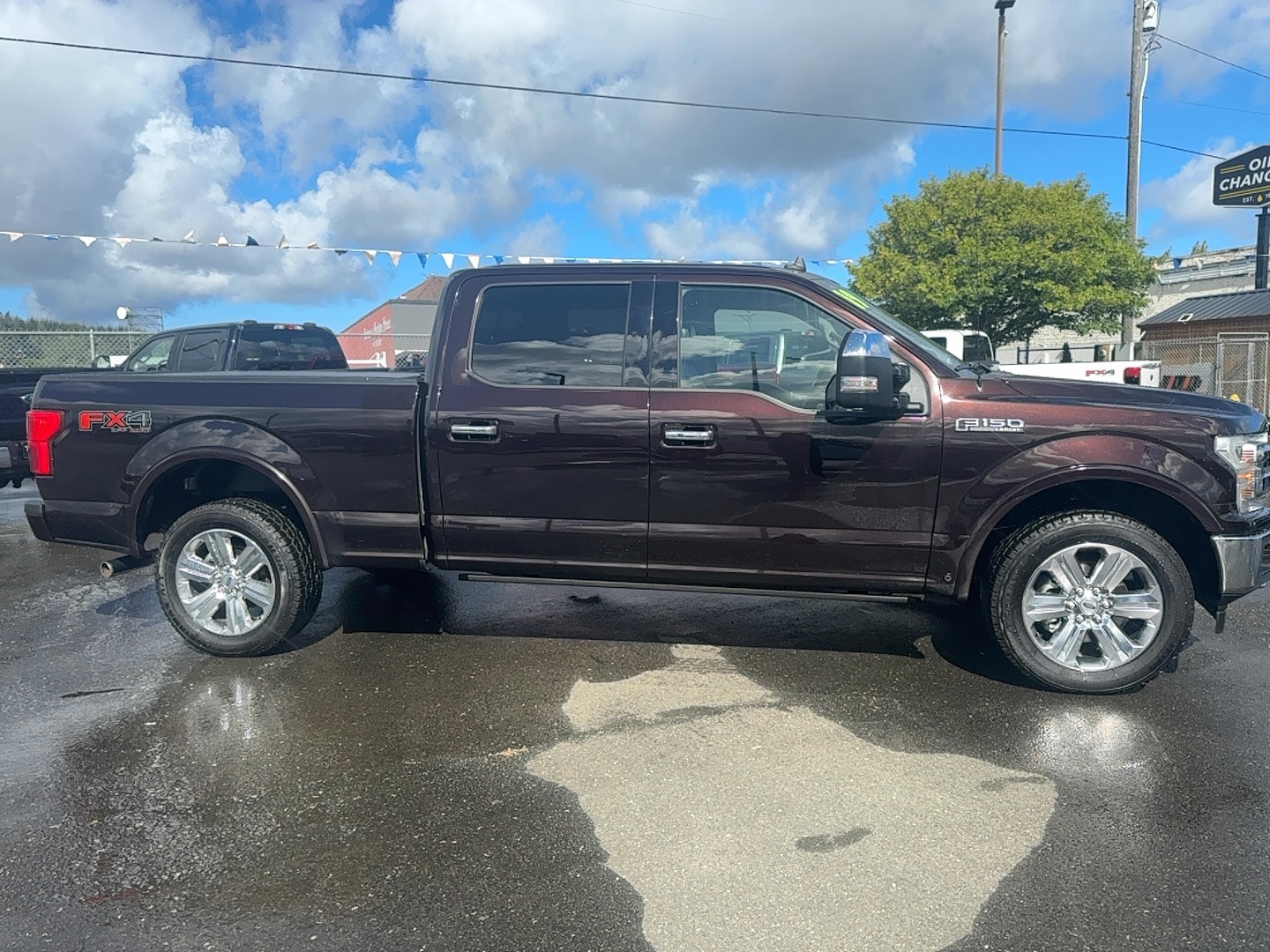 2019 Ford F-150 Lariat 4x4 SuperCrew 145 in's photo
