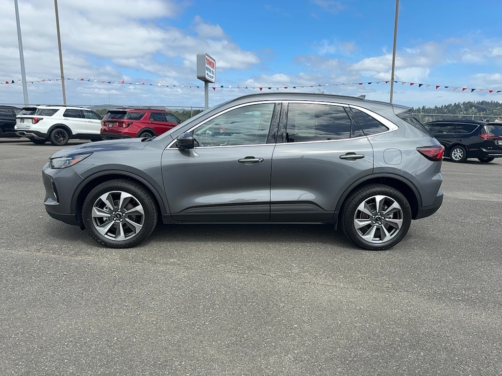 Used 2023 Ford Escape Platinum WAGON