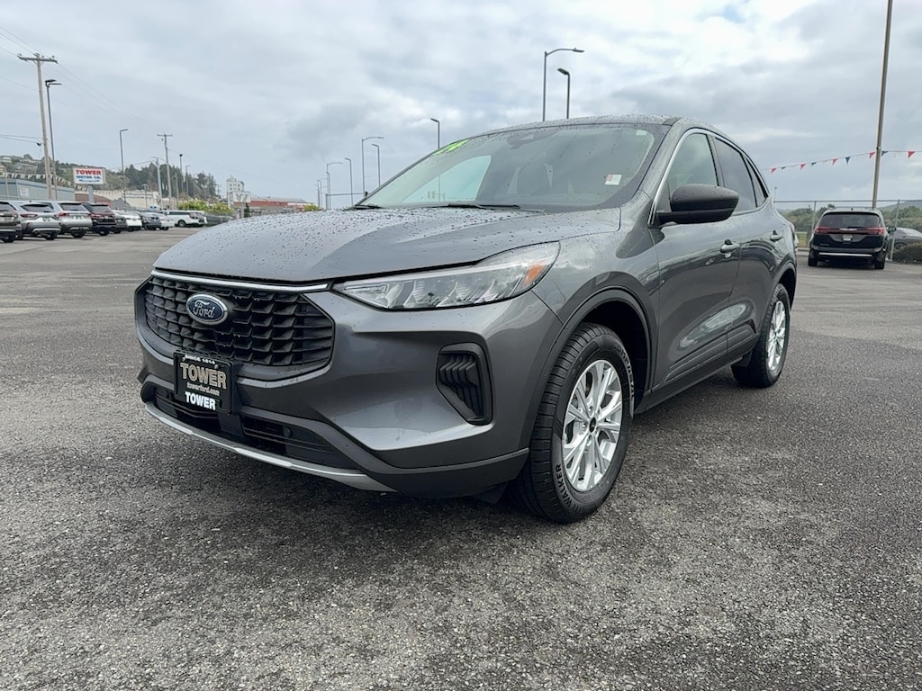 Used 2024 Ford Escape Active WAGON