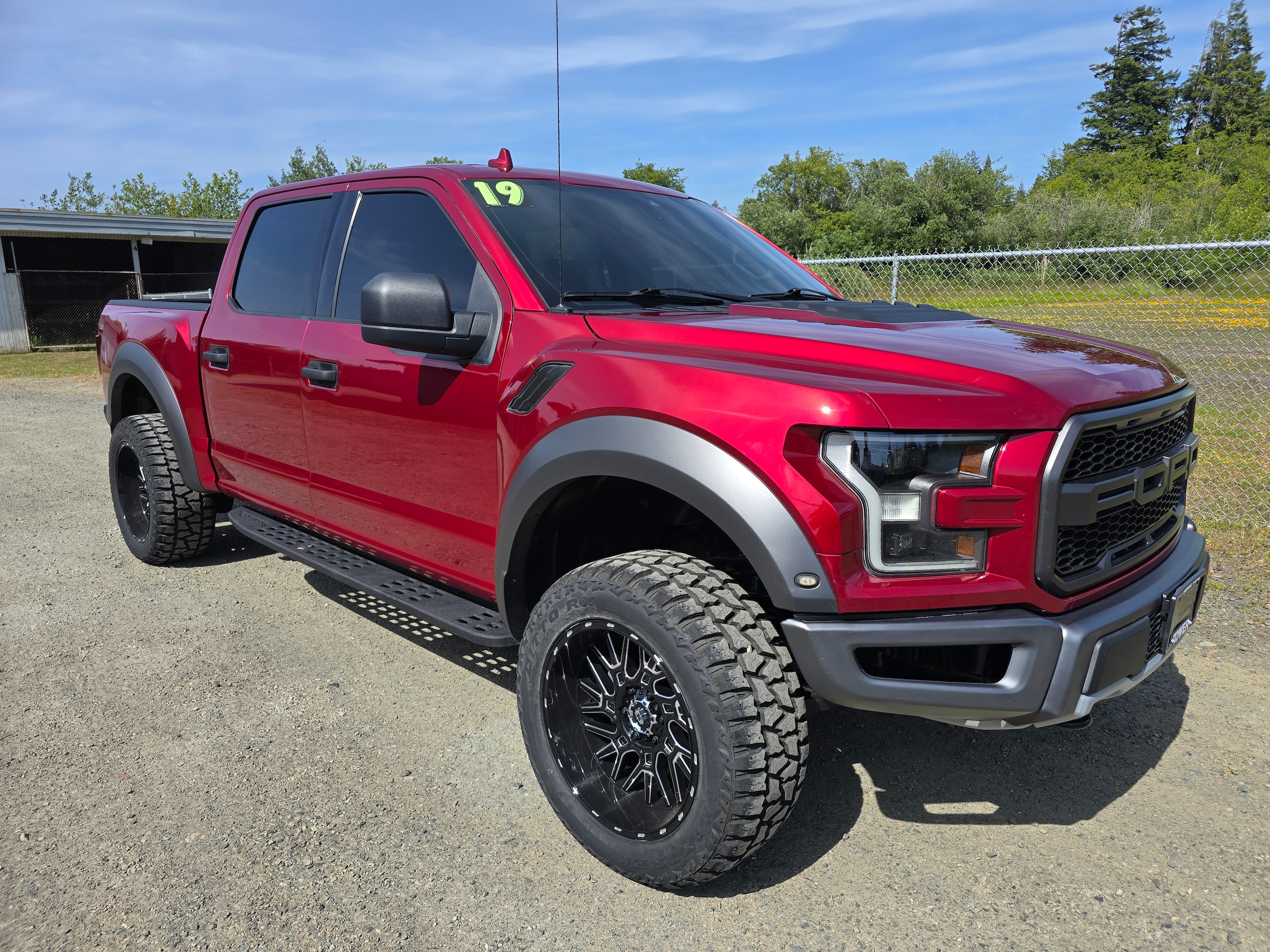 Used 2019 Ford F-150 Raptor with VIN 1FTFW1RG3KFC88014 for sale in Coos Bay, OR