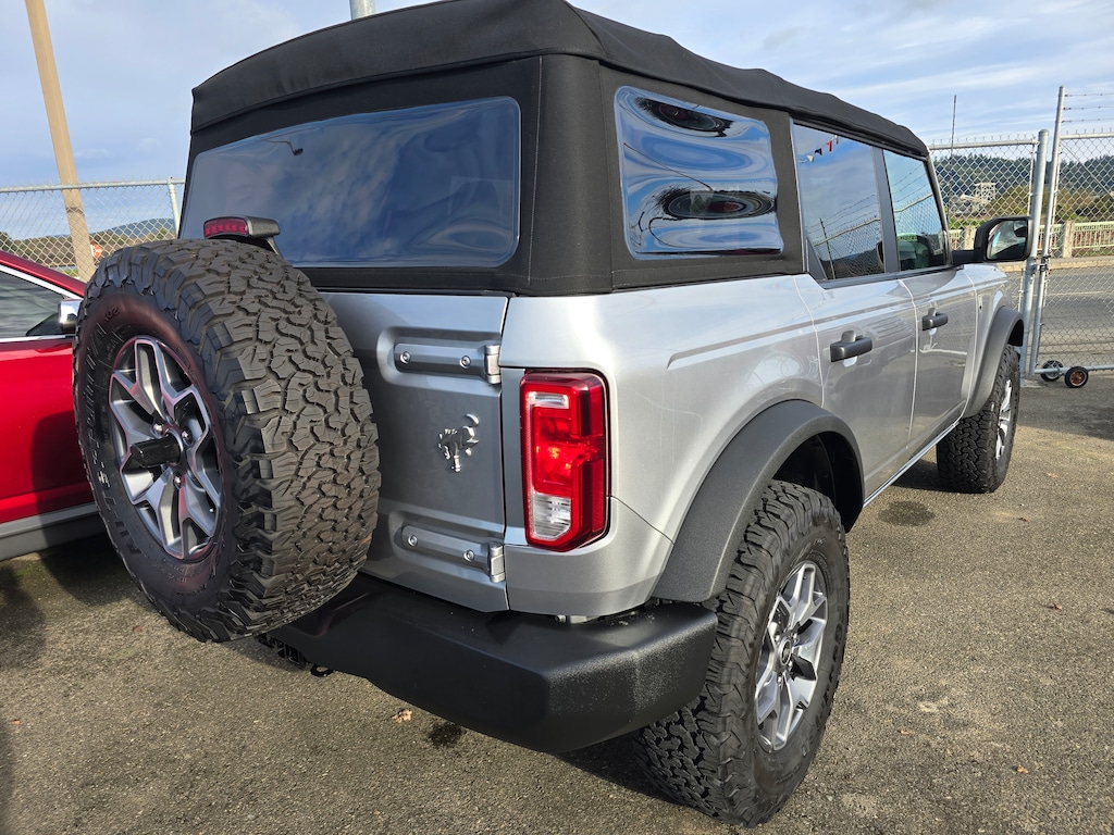 Used 2021 Ford Bronco BAS WAGON
