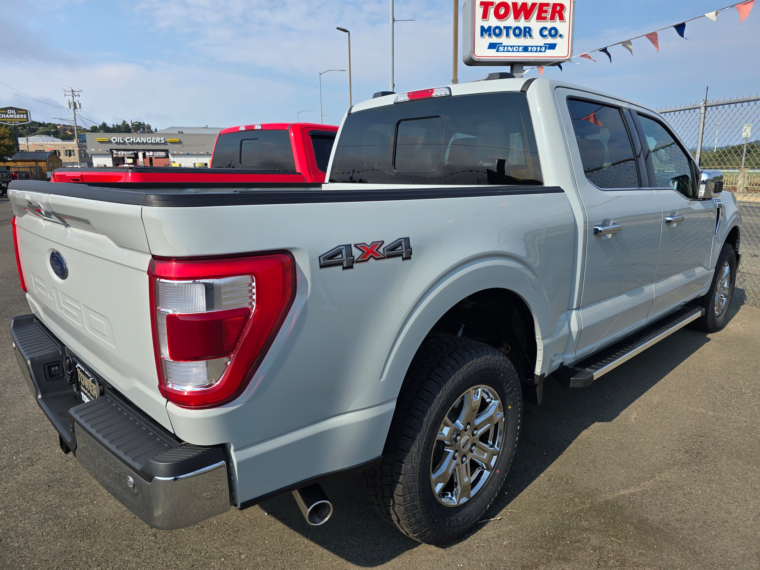 2023 Ford F-150 photo 3