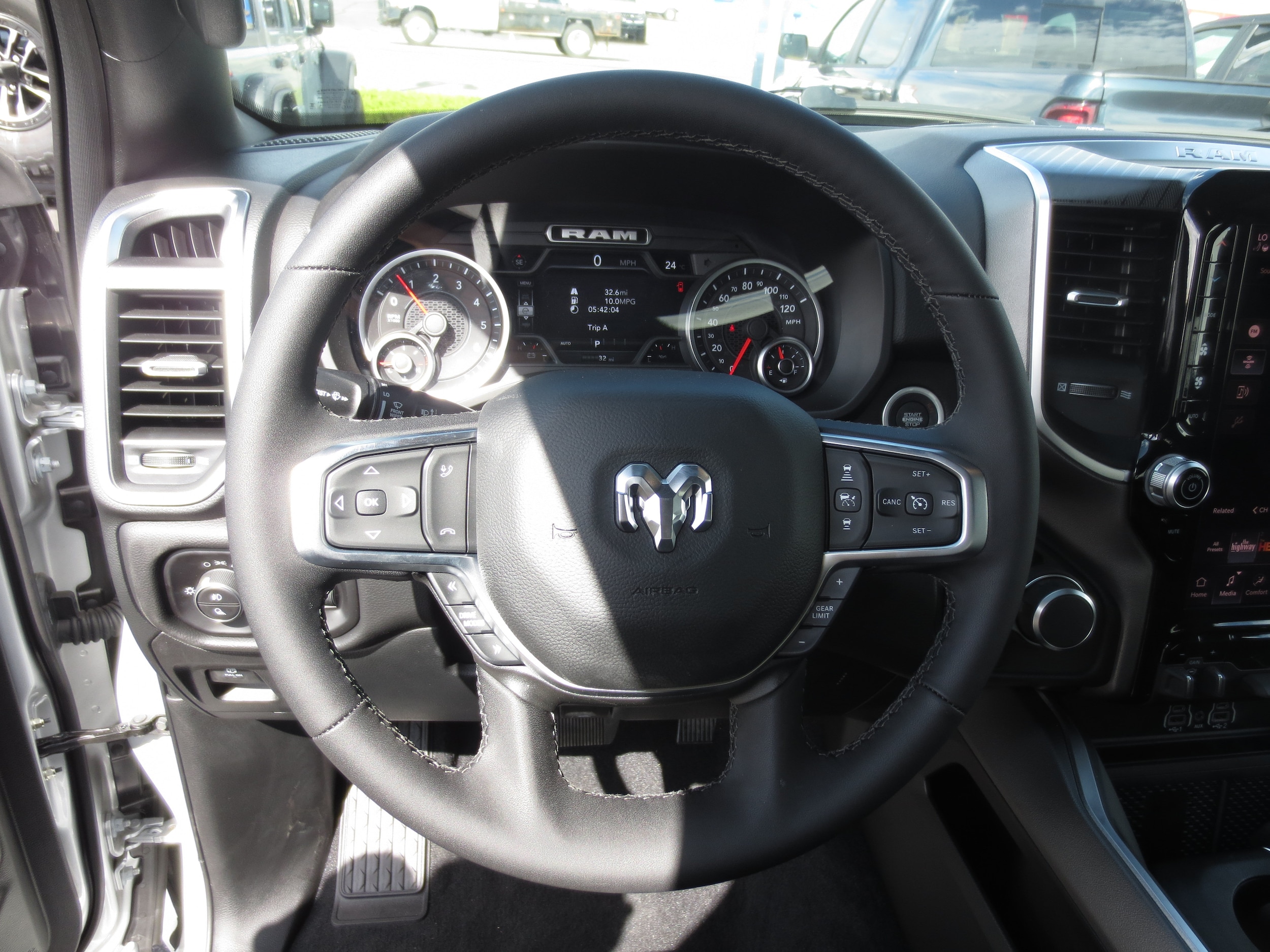 2026 RAM 1500 Big Horn/Lone Star - Photo 6