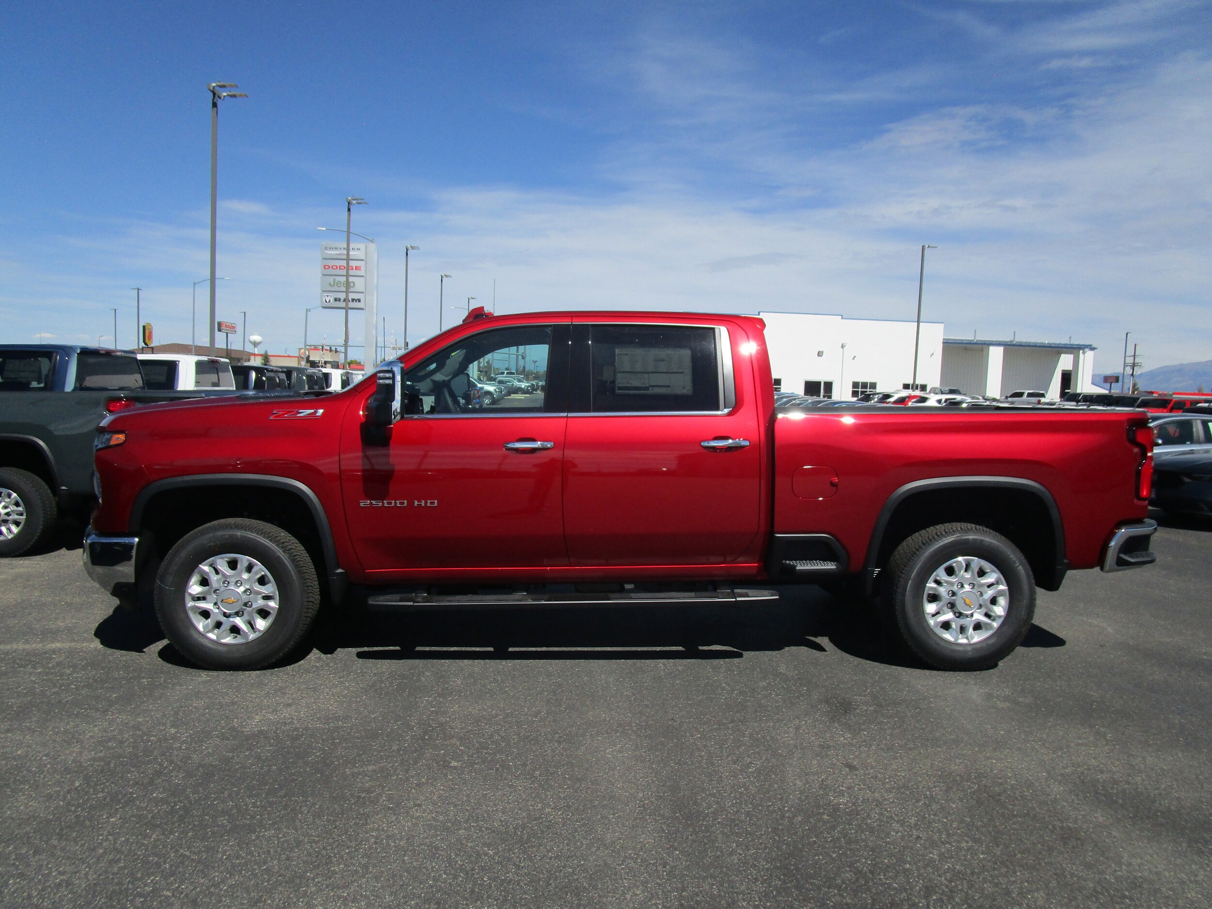 2026 Chevrolet Silverado 2500HD LTZ photo 2