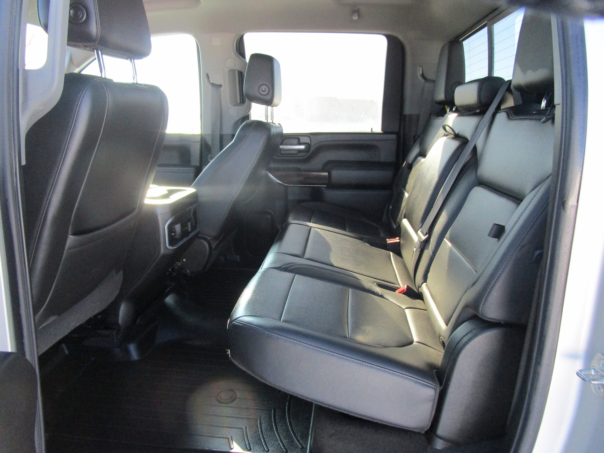 2020 GMC Sierra 2500HD SLT - Photo 8
